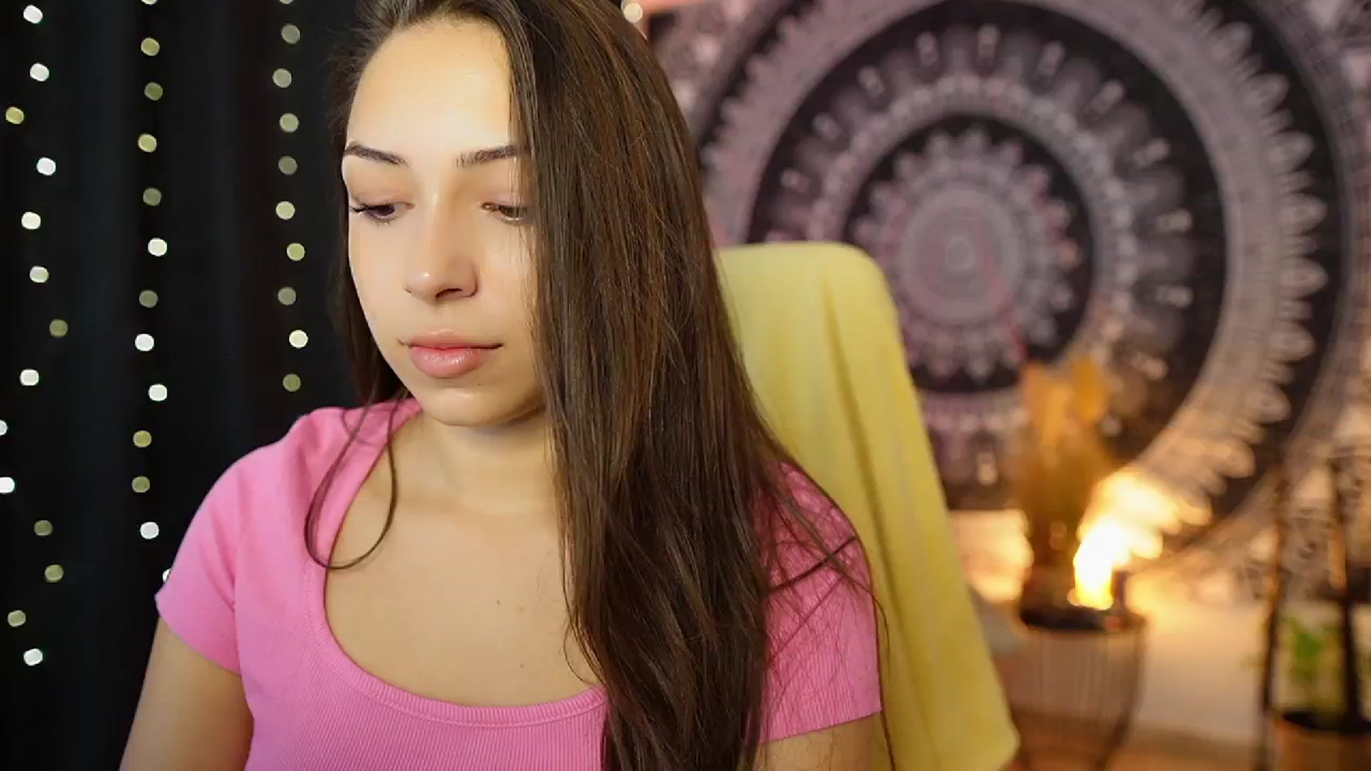 Gallery image thumbnail from Briar__Rose's myfreecams stream on, 08/21/2024, 14:30 image 10 of 20