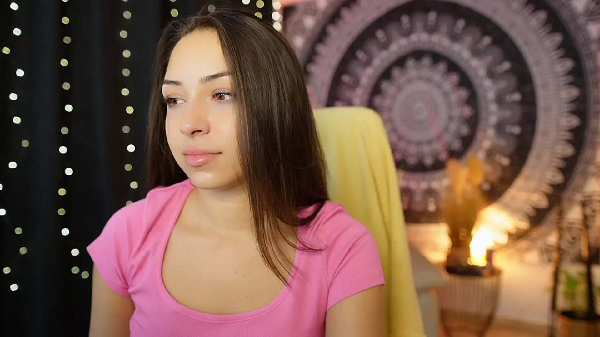 Gallery image thumbnail from Briar__Rose's myfreecams stream on, 08/21/2024, 14:30 image 5 of 20