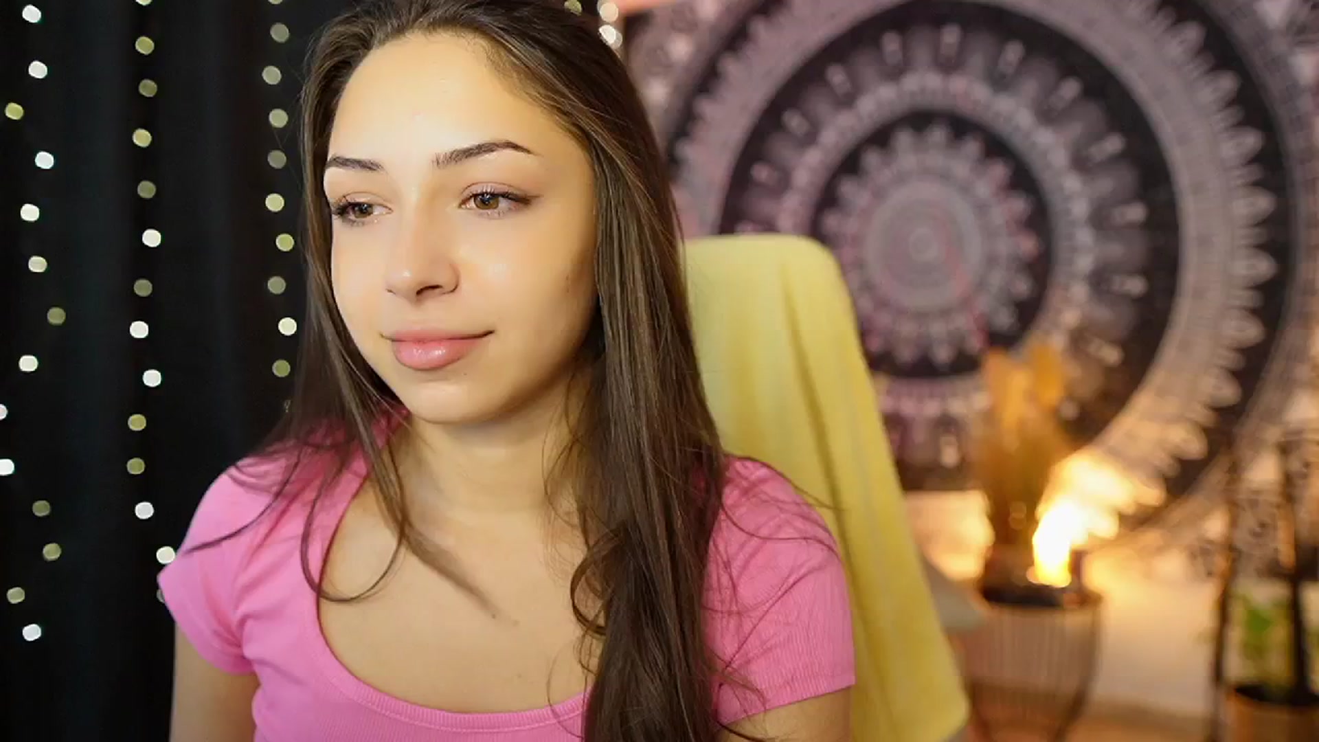 Gallery image thumbnail from Briar__Rose's myfreecams stream on, 08/21/2024, 14:30 image 13 of 20