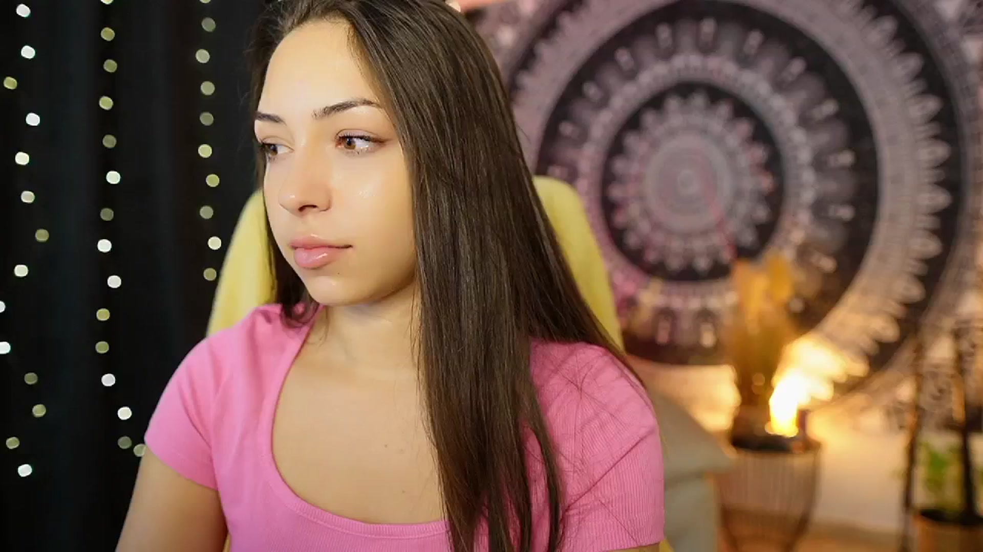 Gallery image thumbnail from Briar__Rose's myfreecams stream on, 08/21/2024, 18:13 image 12 of 20