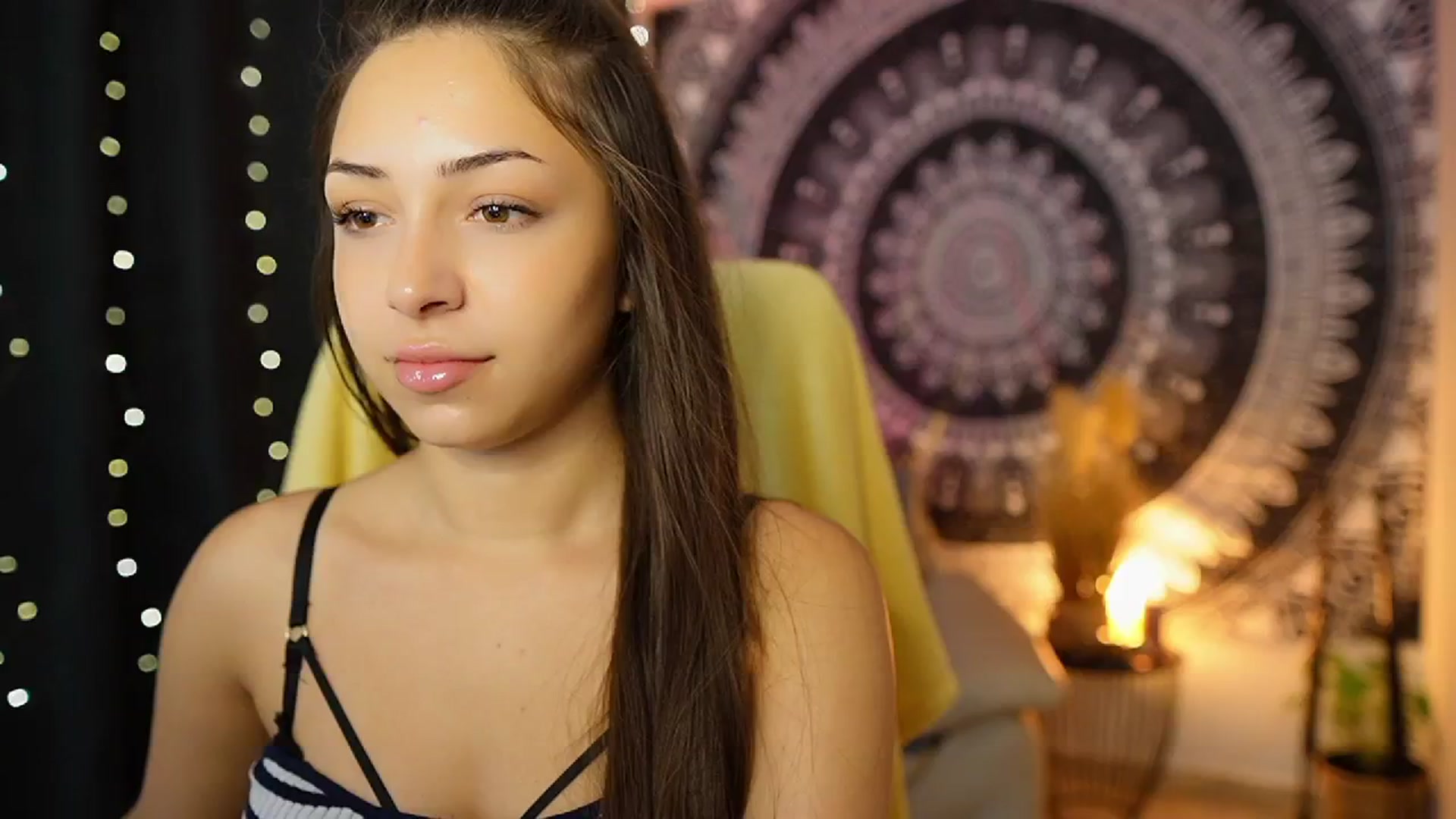 Gallery image thumbnail from Briar__Rose's myfreecams stream on, 08/22/2024, 16:46 image 14 of 20