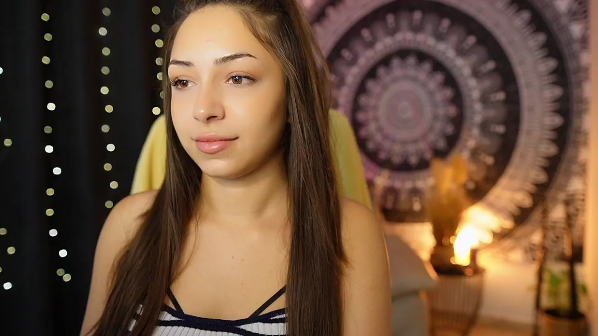 Gallery image thumbnail from Briar__Rose's myfreecams stream on, 08/22/2024, 16:46 image 4 of 20