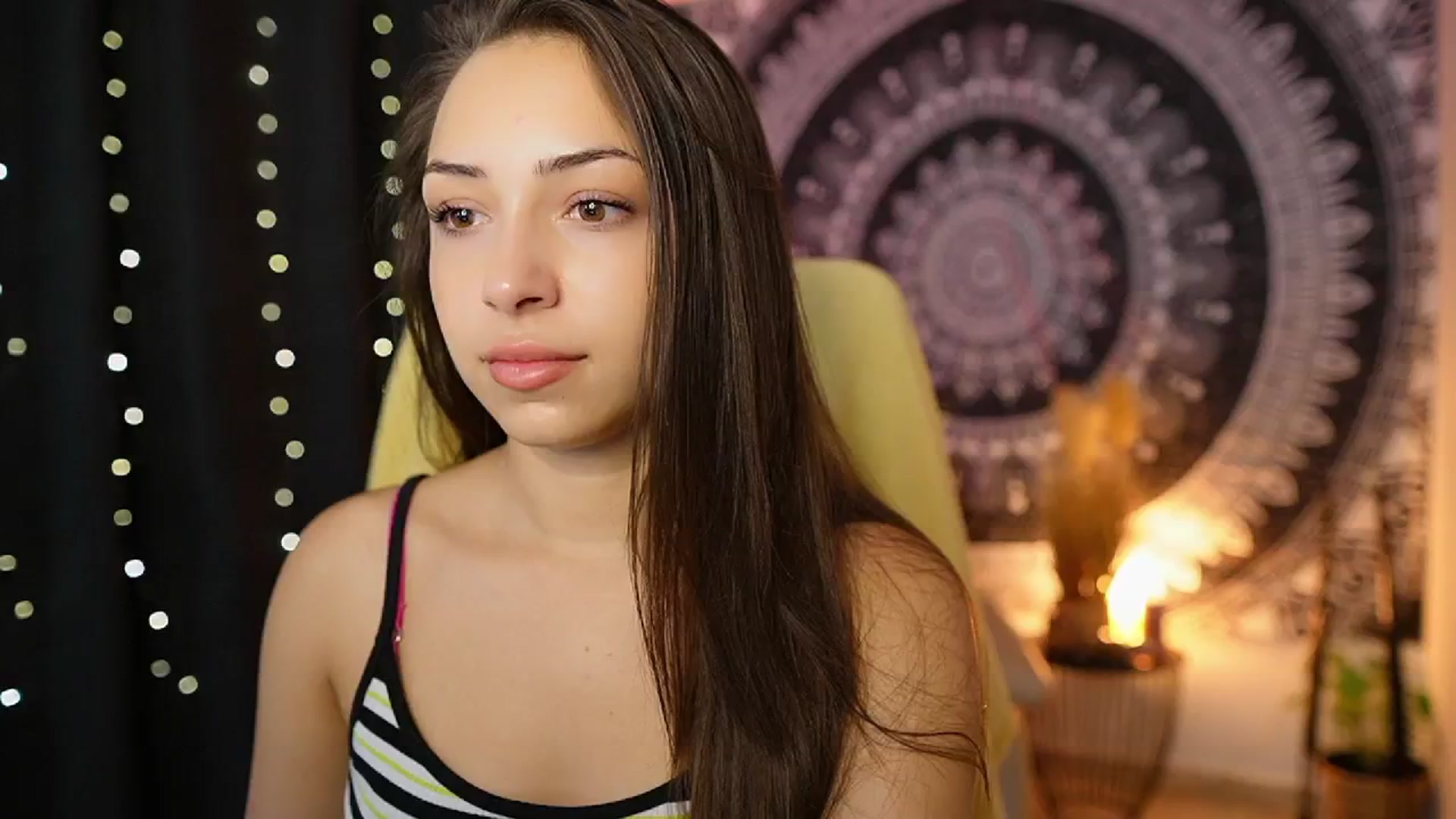 Gallery image thumbnail from Briar__Rose's myfreecams stream on, 08/23/2024, 17:32 image 11 of 20