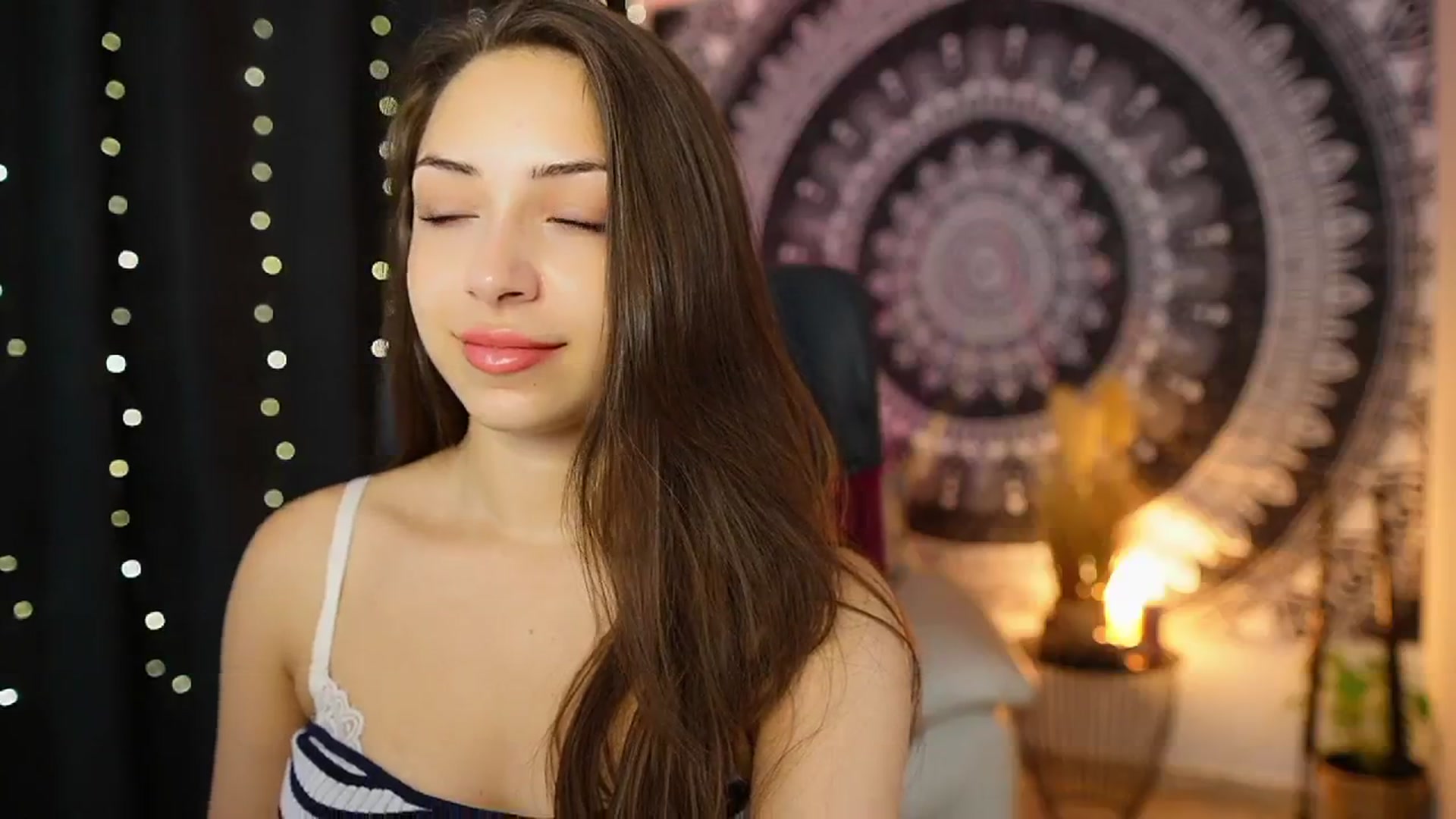 Gallery image thumbnail from Briar__Rose's myfreecams stream on, 08/24/2024, 14:48 image 19 of 20