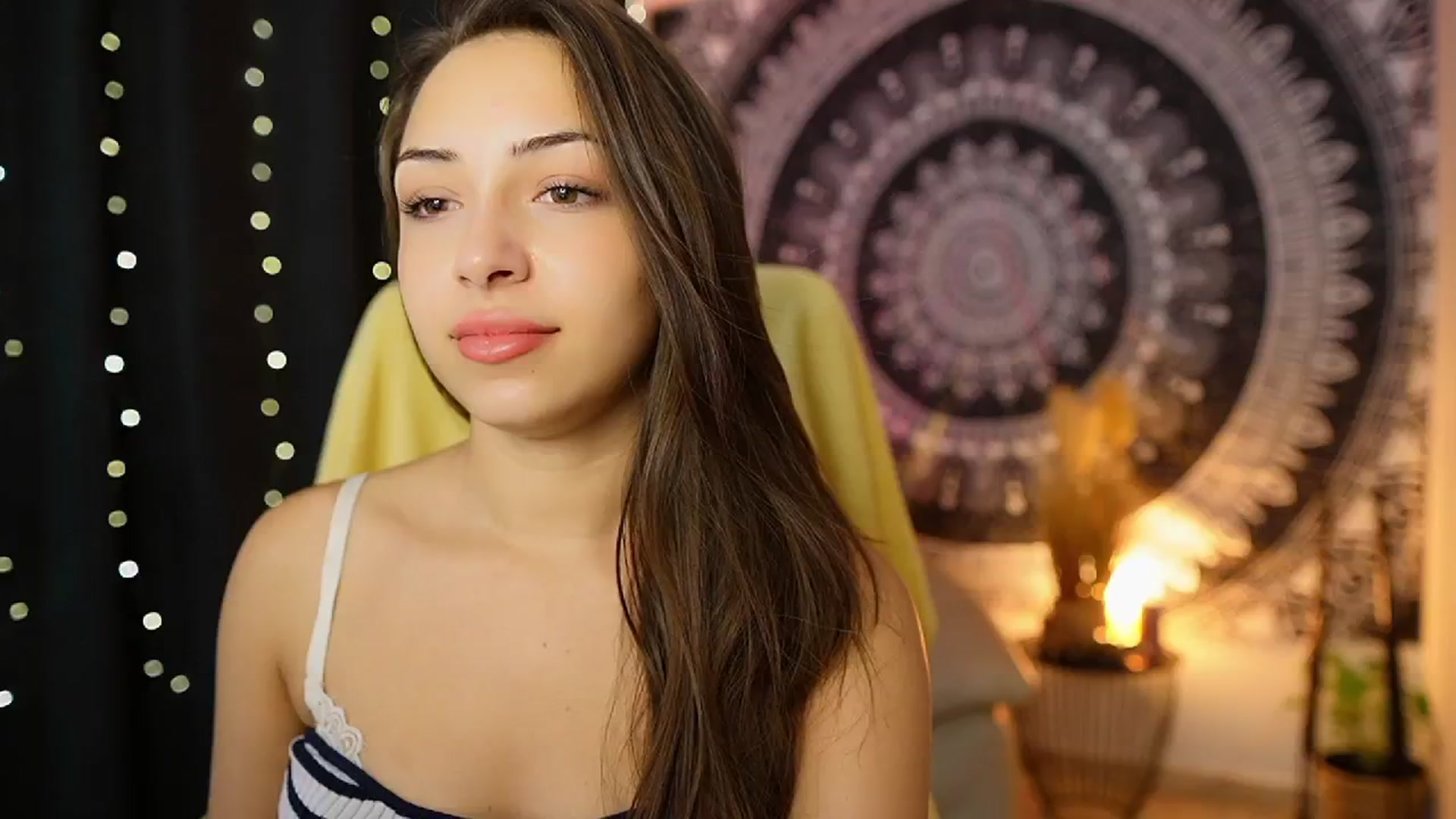 Gallery image thumbnail from Briar__Rose's myfreecams stream on, 08/24/2024, 15:36 image 19 of 20