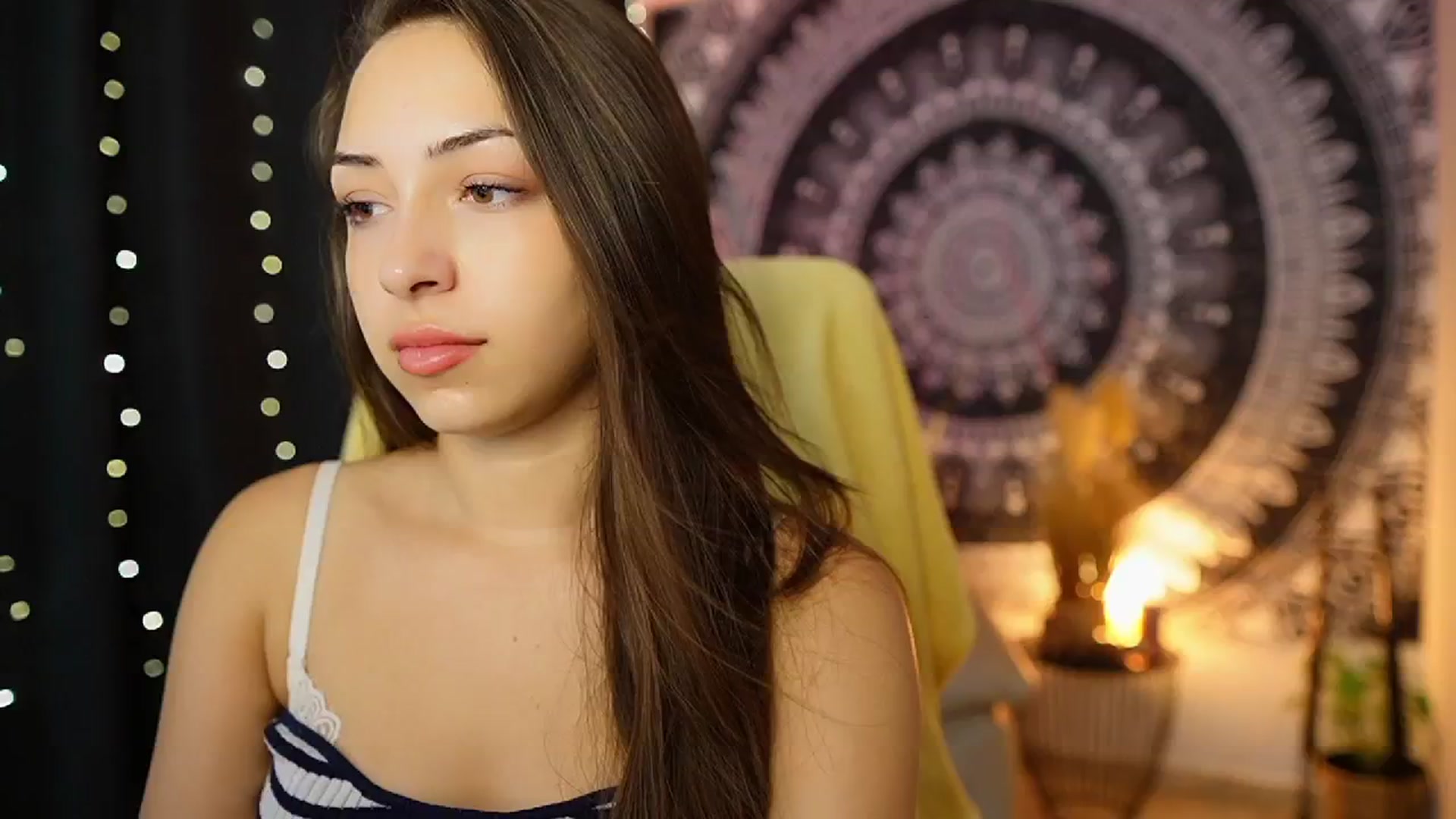 Gallery image thumbnail from Briar__Rose's myfreecams stream on, 08/24/2024, 15:36 image 10 of 20
