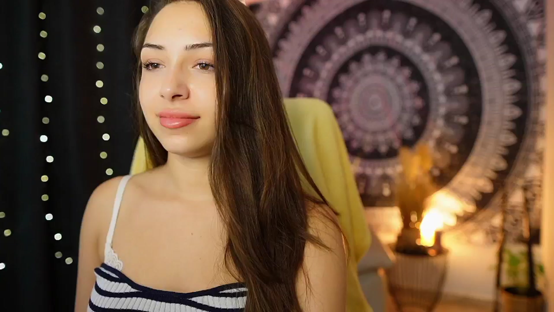 Gallery image thumbnail from Briar__Rose's myfreecams stream on, 08/24/2024, 15:36 image 9 of 20