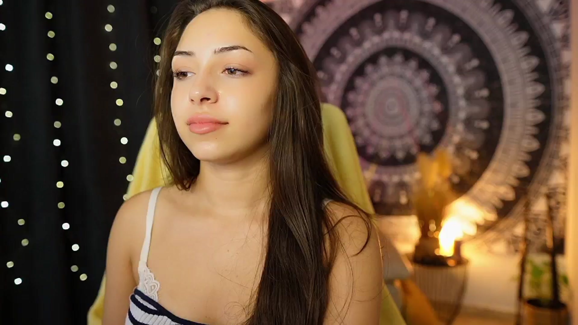 Gallery image thumbnail from Briar__Rose's myfreecams stream on, 08/24/2024, 18:18 image 19 of 20