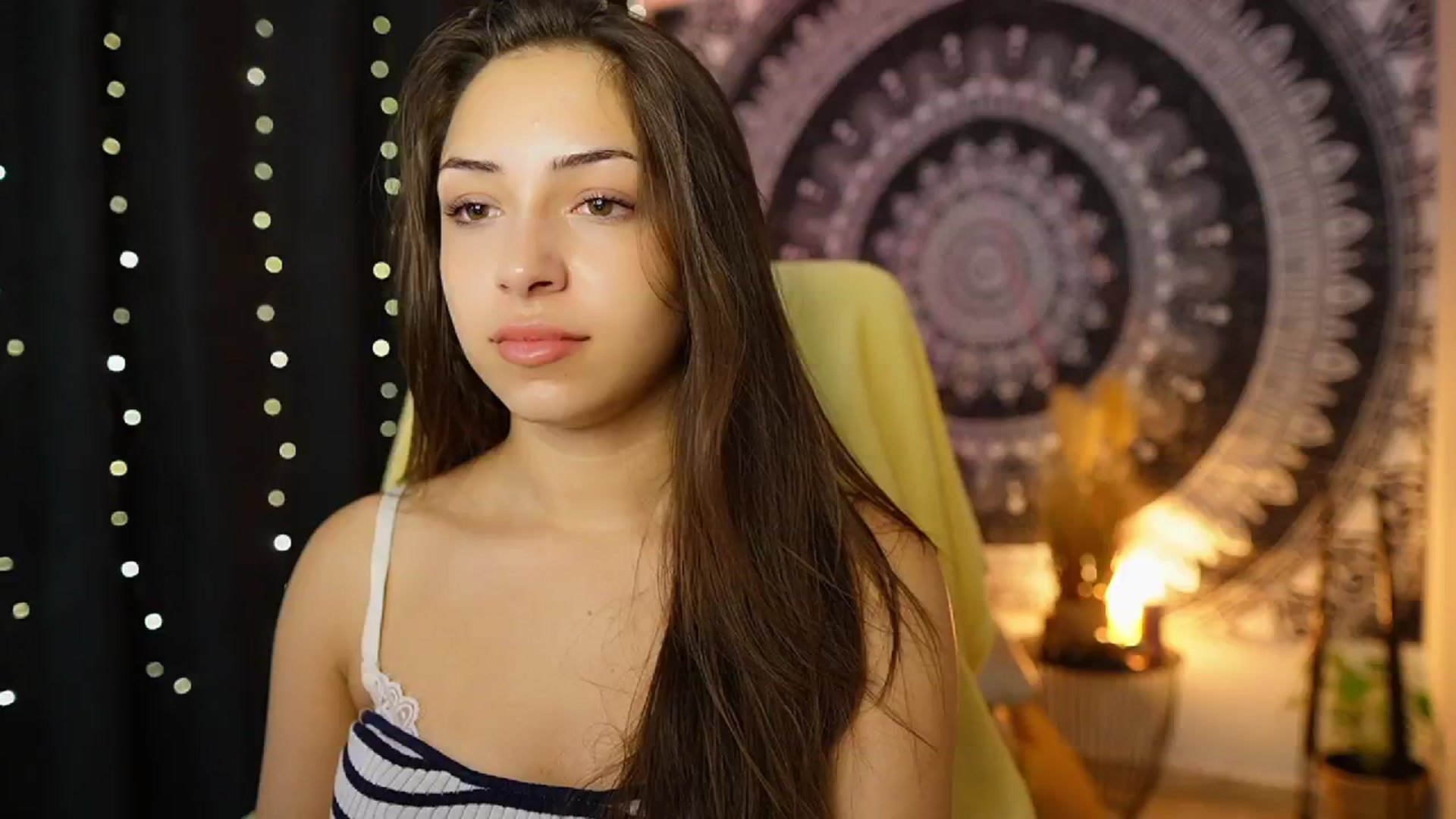Gallery image thumbnail from Briar__Rose's myfreecams stream on, 08/24/2024, 18:18 image 16 of 20