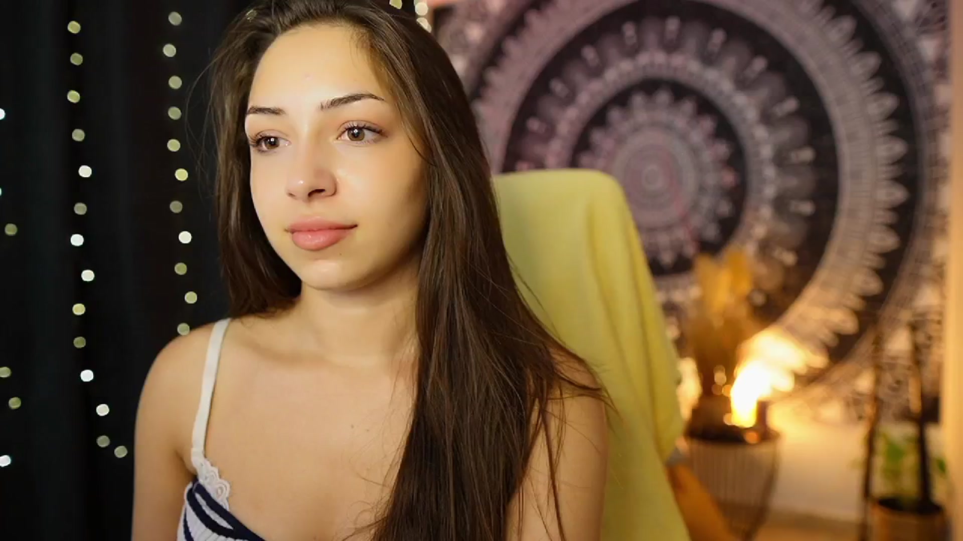 Gallery image thumbnail from Briar__Rose's myfreecams stream on, 08/24/2024, 18:18 image 13 of 20