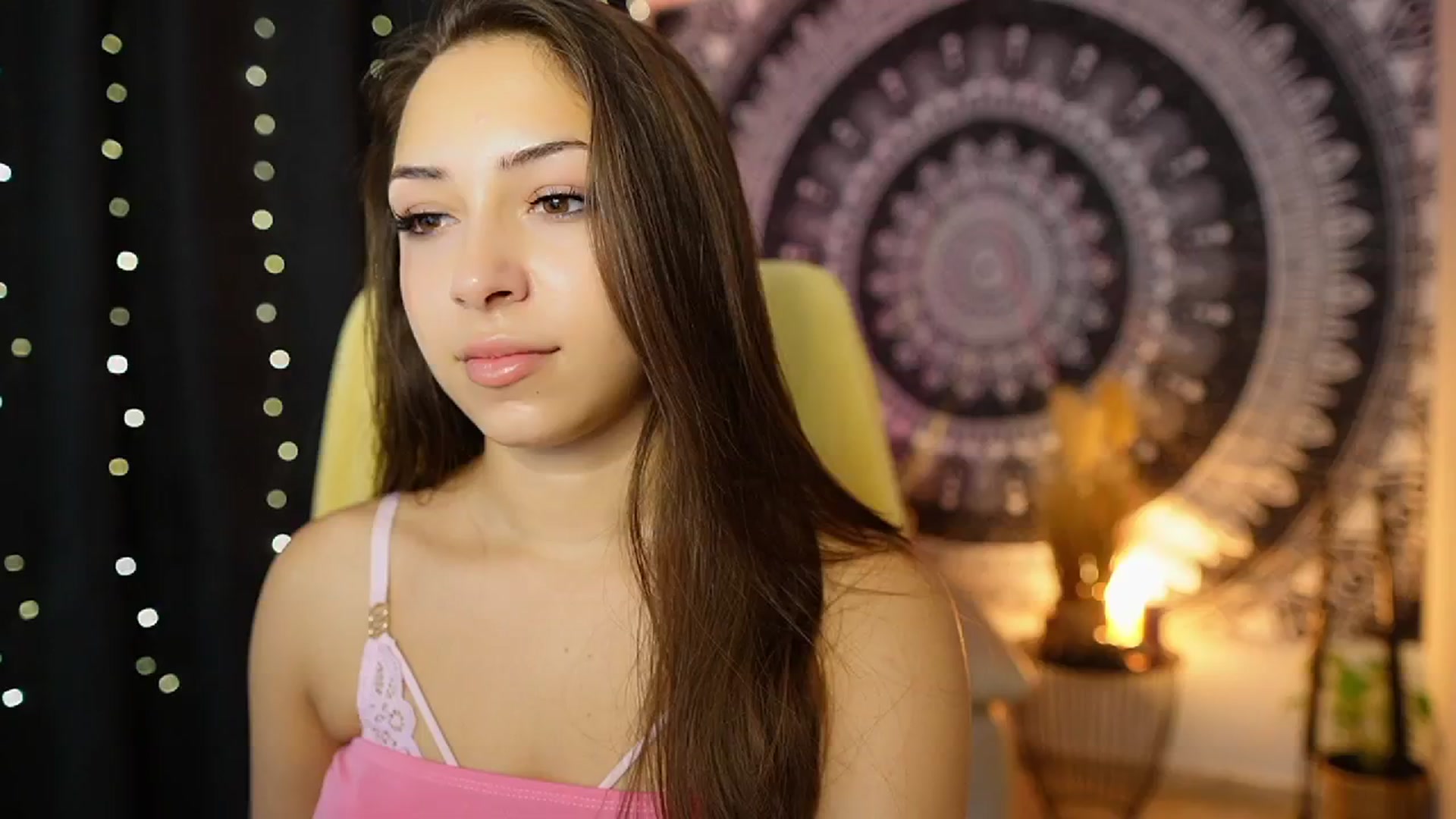 Gallery image thumbnail from Briar__Rose's myfreecams stream on, 08/27/2024, 16:05 image 16 of 20