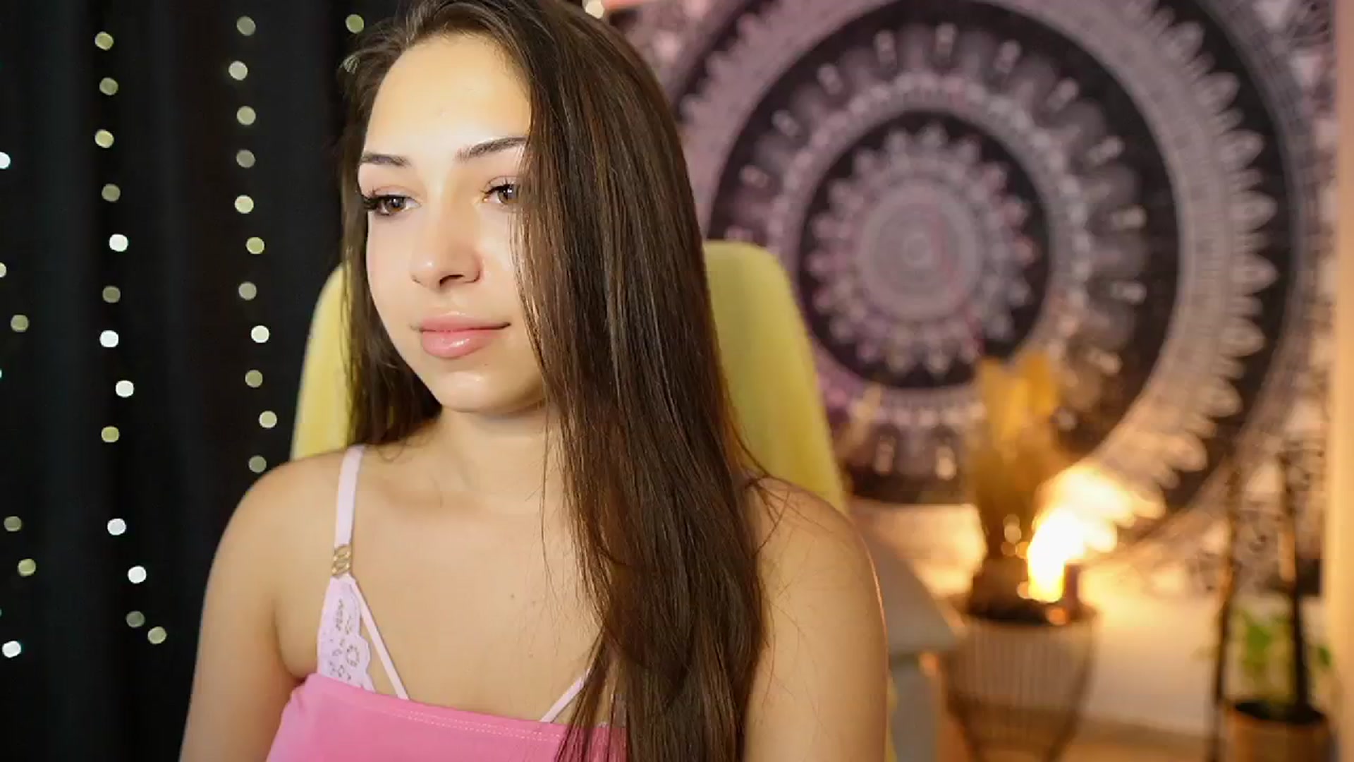 Gallery image thumbnail from Briar__Rose's myfreecams stream on, 08/27/2024, 16:05 image 19 of 20
