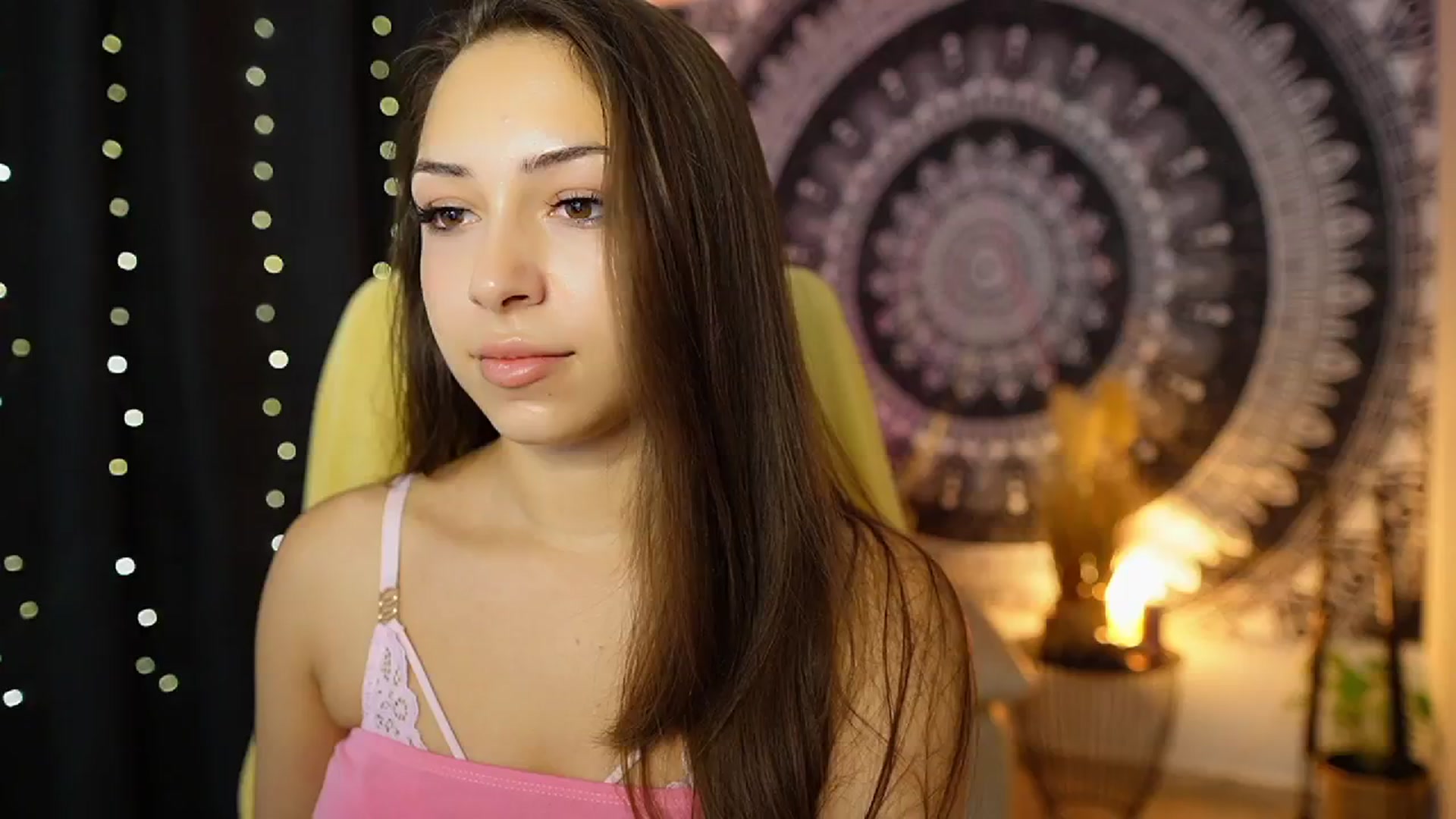 Gallery image thumbnail from Briar__Rose's myfreecams stream on, 08/27/2024, 18:12 image 1 of 20