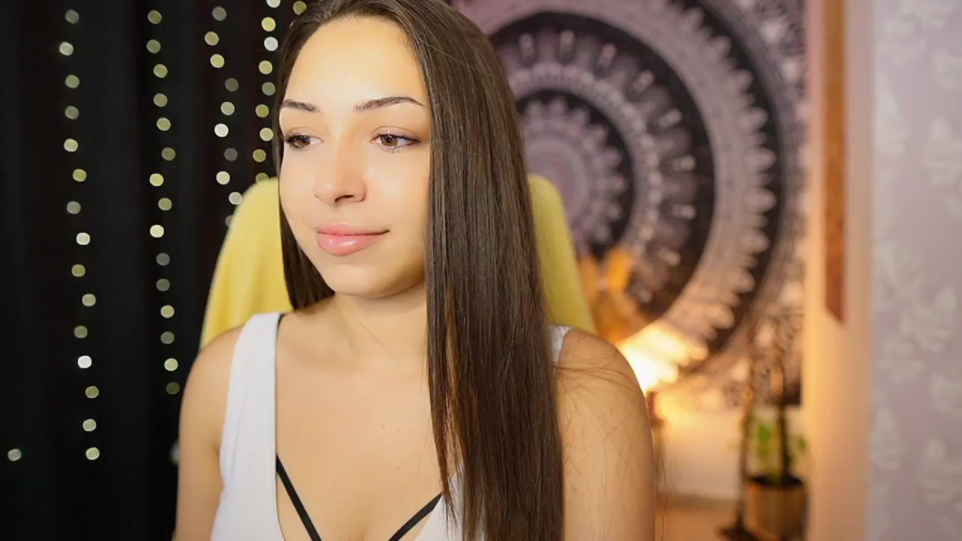 Gallery image thumbnail from Briar__Rose's myfreecams stream on, 08/28/2024, 14:33 image 20 of 20