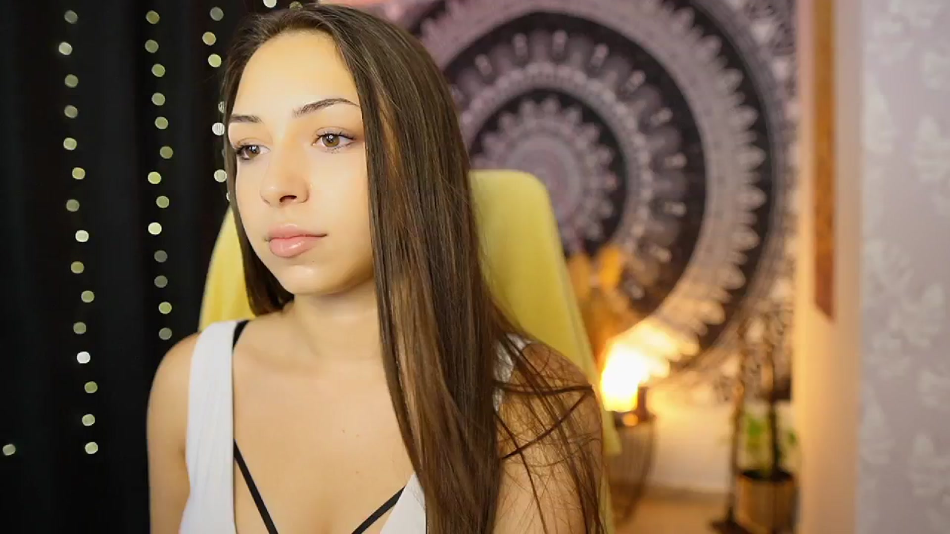 Gallery image thumbnail from Briar__Rose's myfreecams stream on, 08/28/2024, 18:14 image 2 of 20