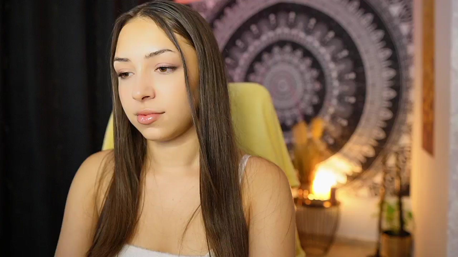 Gallery image thumbnail from Briar__Rose's myfreecams stream on, 08/29/2024, 14:47 image 6 of 20