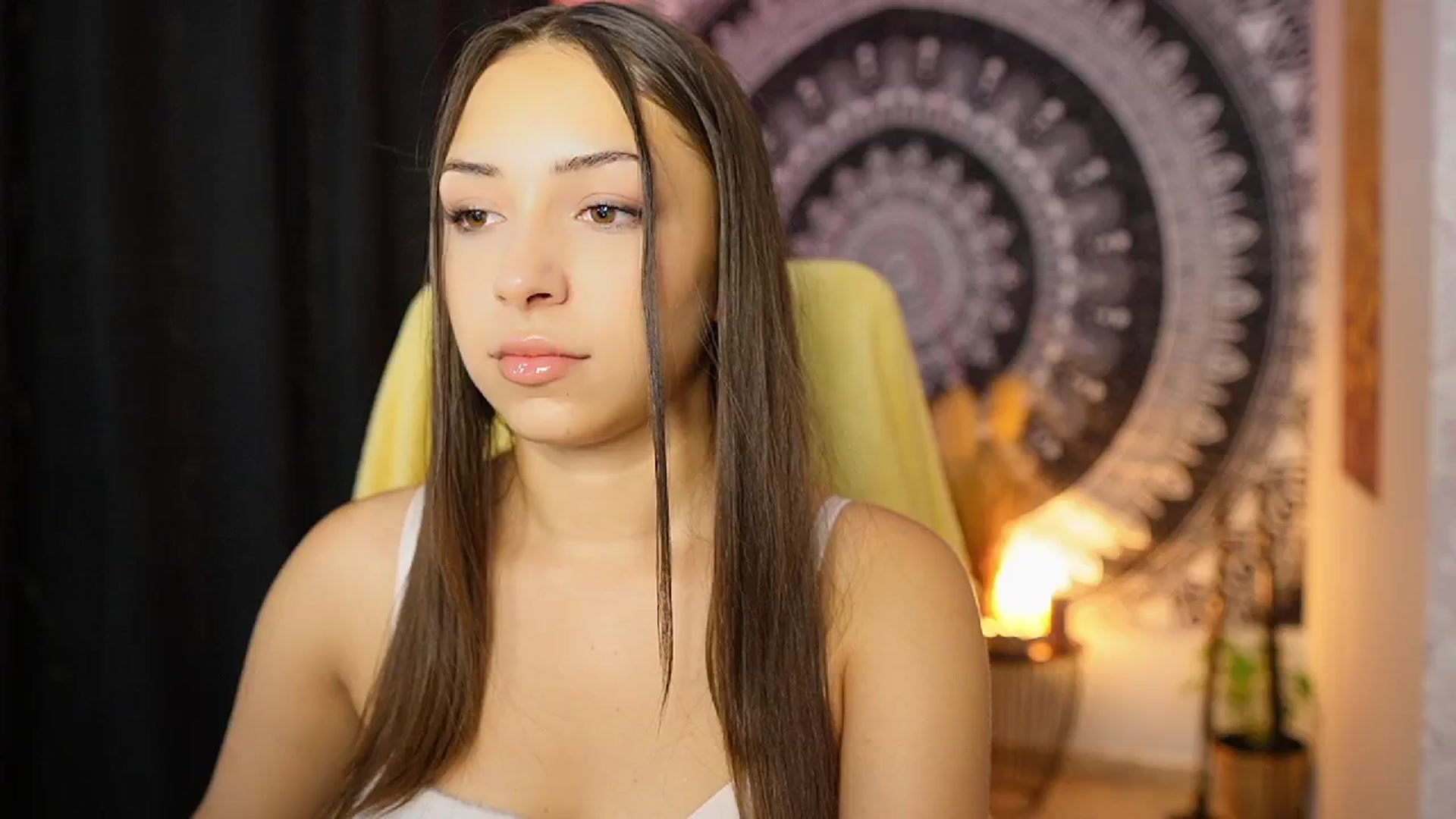Gallery image thumbnail from Briar__Rose's myfreecams stream on, 08/29/2024, 14:47 image 17 of 20