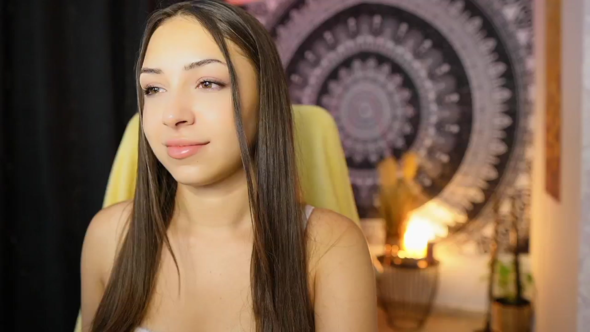 Gallery image thumbnail from Briar__Rose's myfreecams stream on, 08/29/2024, 18:05 image 5 of 20