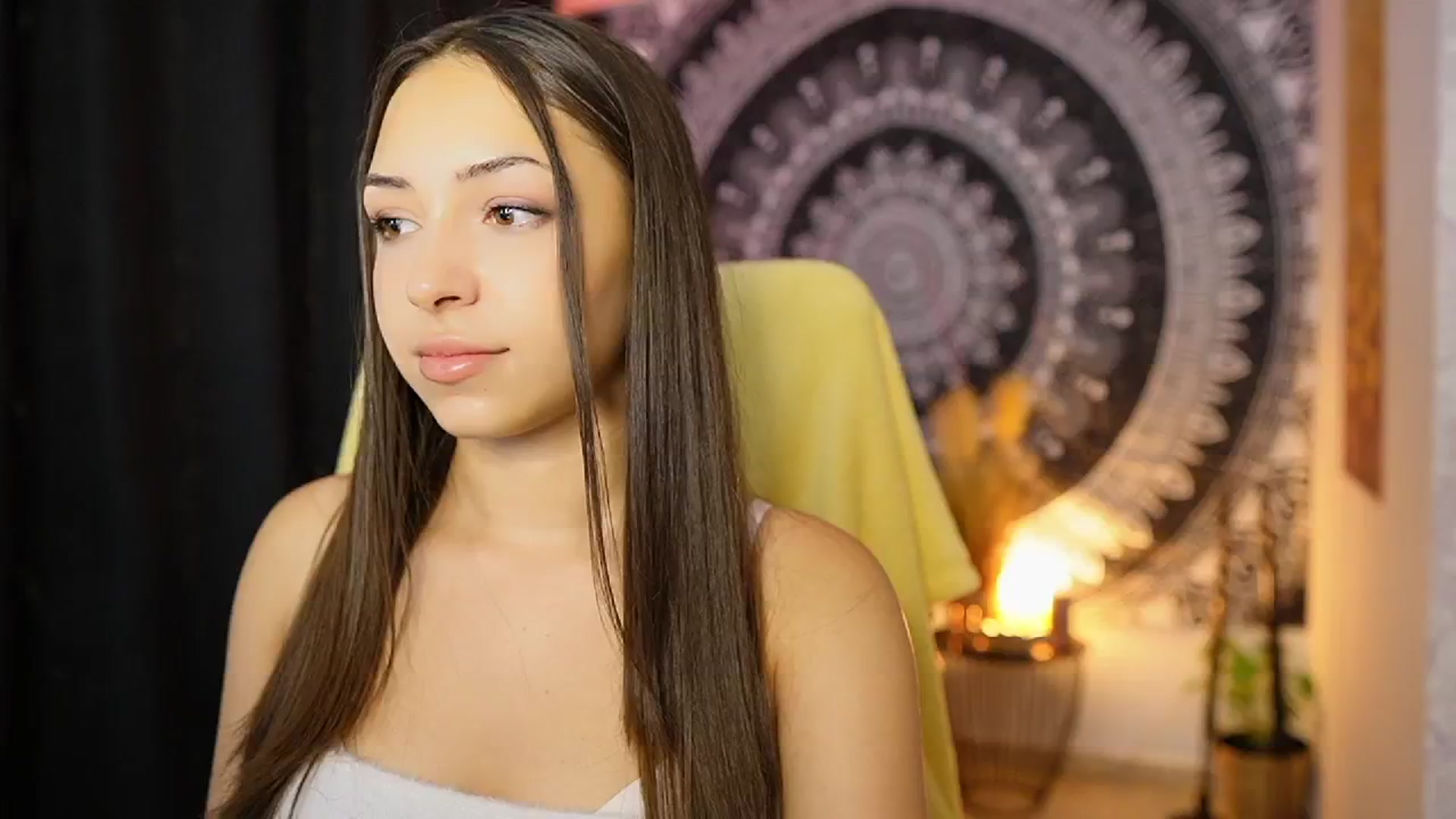 Gallery image thumbnail from Briar__Rose's myfreecams stream on, 08/29/2024, 18:05 image 9 of 20