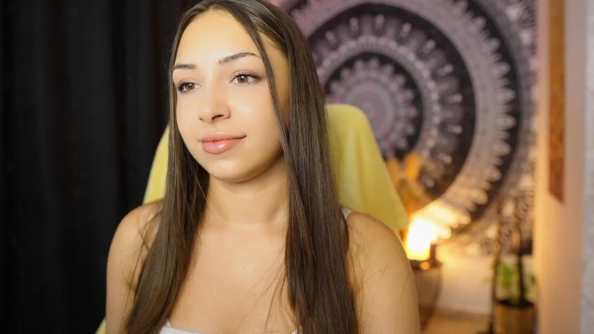 Gallery image thumbnail from Briar__Rose's myfreecams stream on, 08/29/2024, 18:05 image 17 of 20