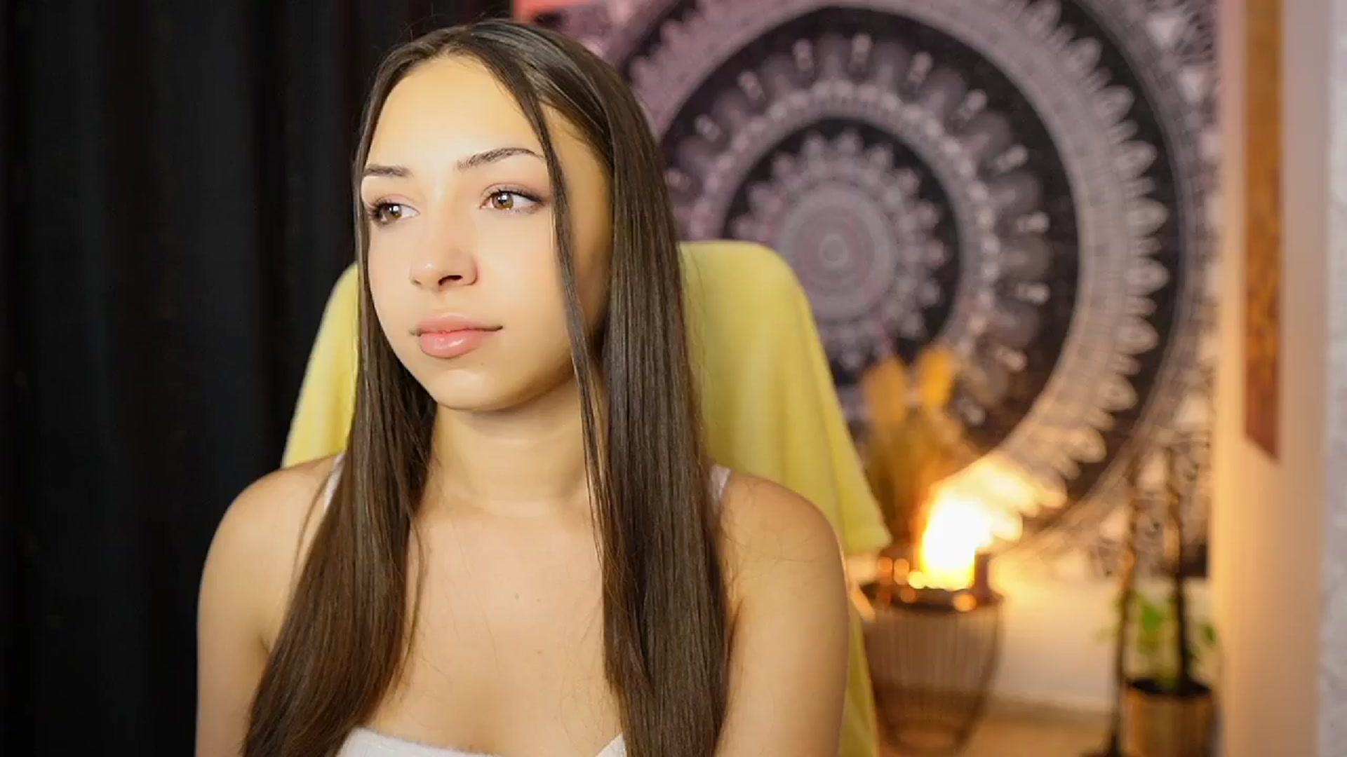 Gallery image thumbnail from Briar__Rose's myfreecams stream on, 08/29/2024, 18:05 image 7 of 20