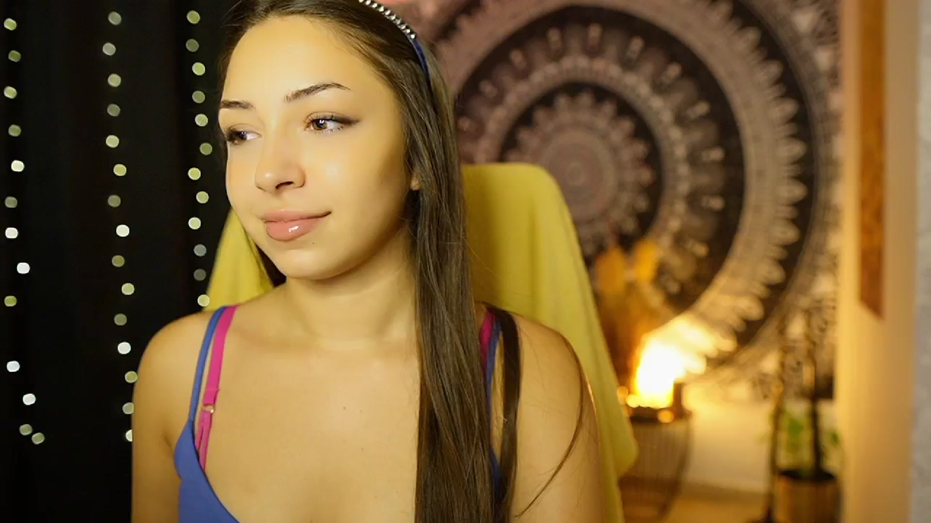 Gallery image thumbnail from Briar__Rose's myfreecams stream on, 08/30/2024, 14:43 image 12 of 20