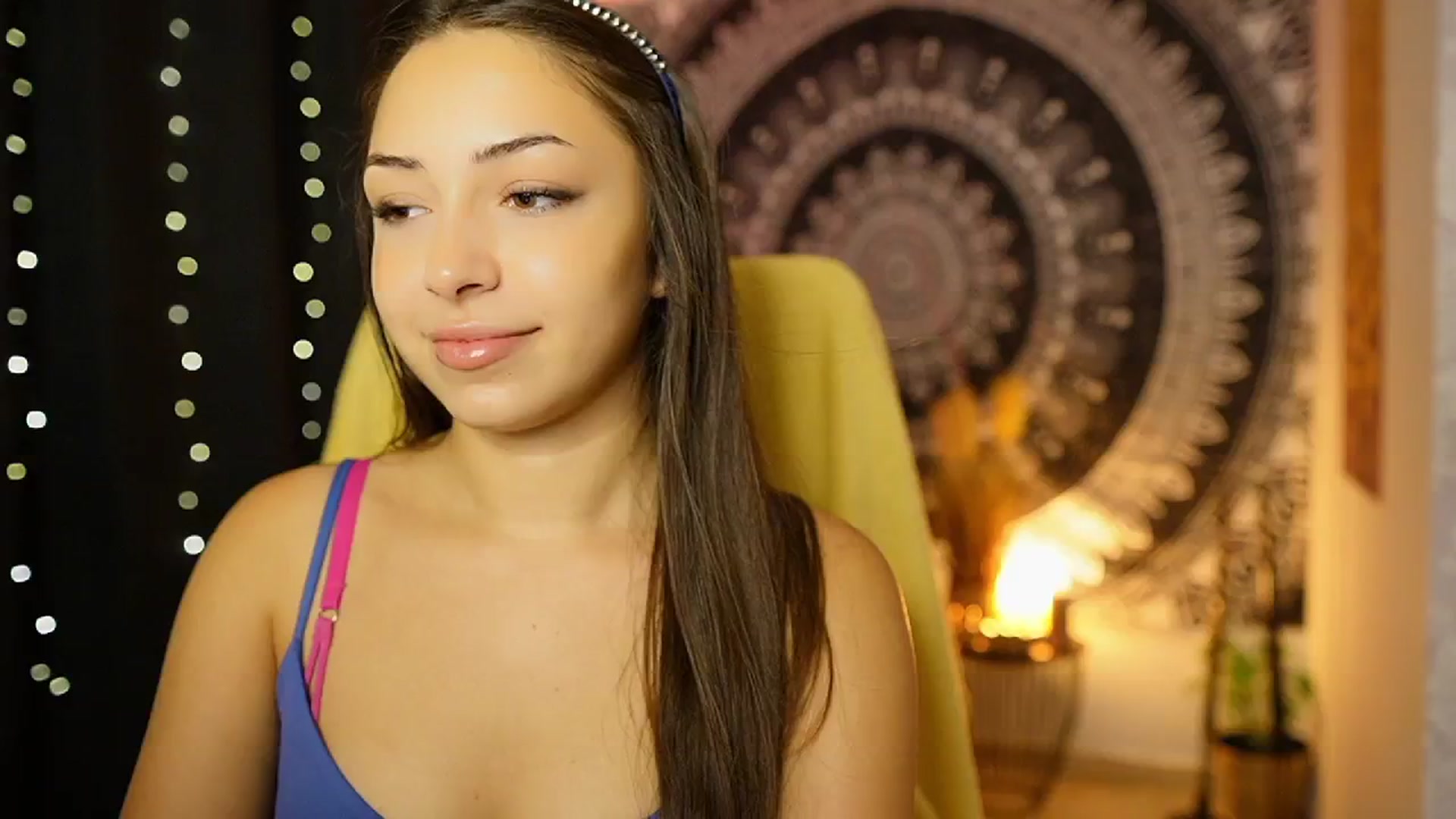 Gallery image thumbnail from Briar__Rose's myfreecams stream on, 08/30/2024, 14:43 image 19 of 20