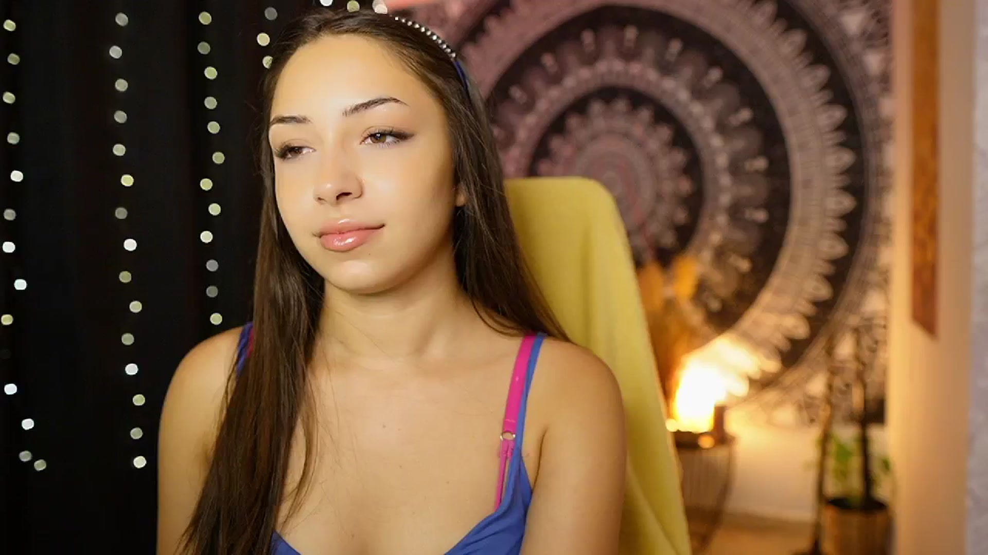 Gallery image thumbnail from Briar__Rose's myfreecams stream on, 08/30/2024, 16:13 image 8 of 20