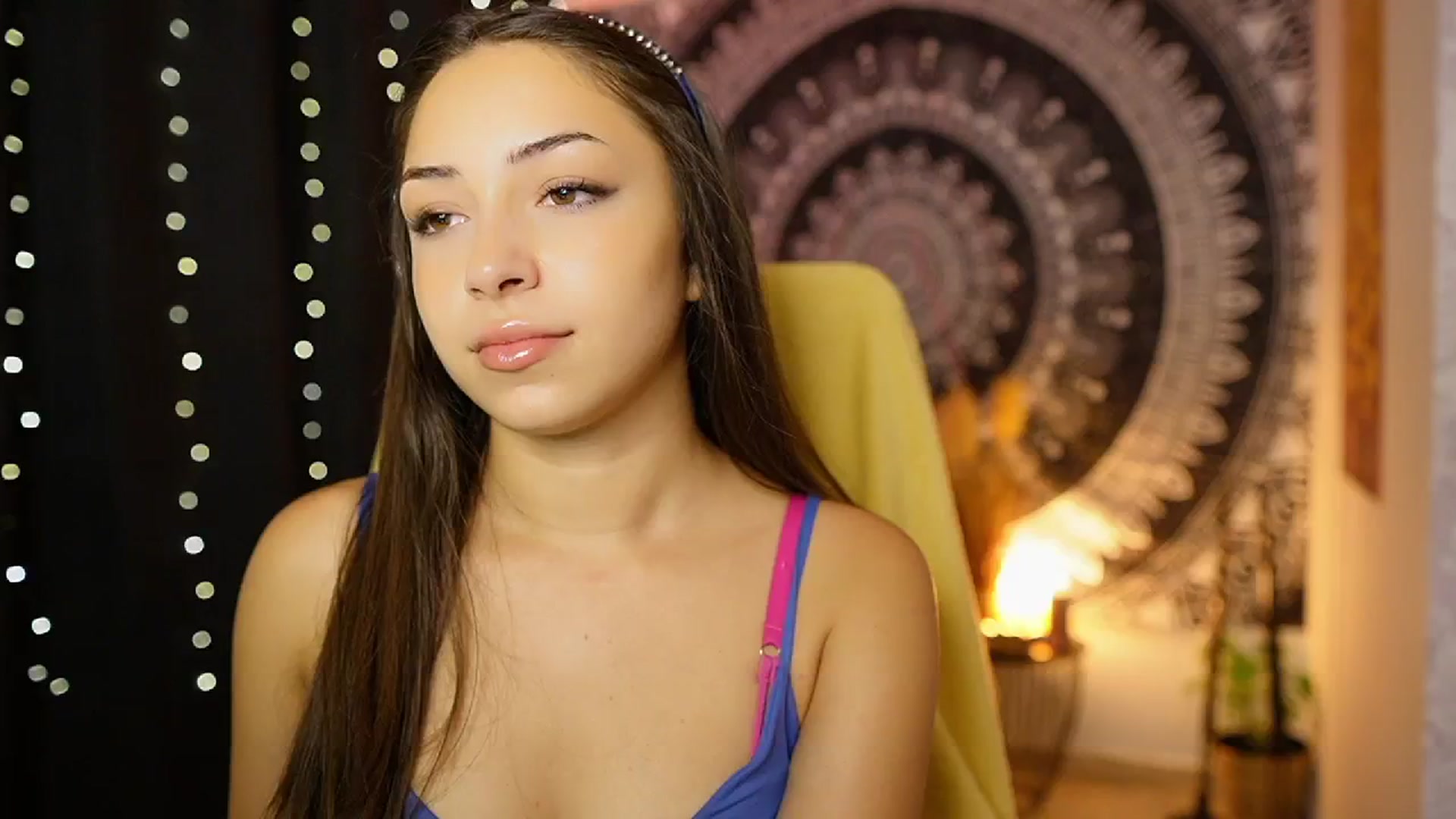 Gallery image thumbnail from Briar__Rose's myfreecams stream on, 08/30/2024, 16:13 image 7 of 20