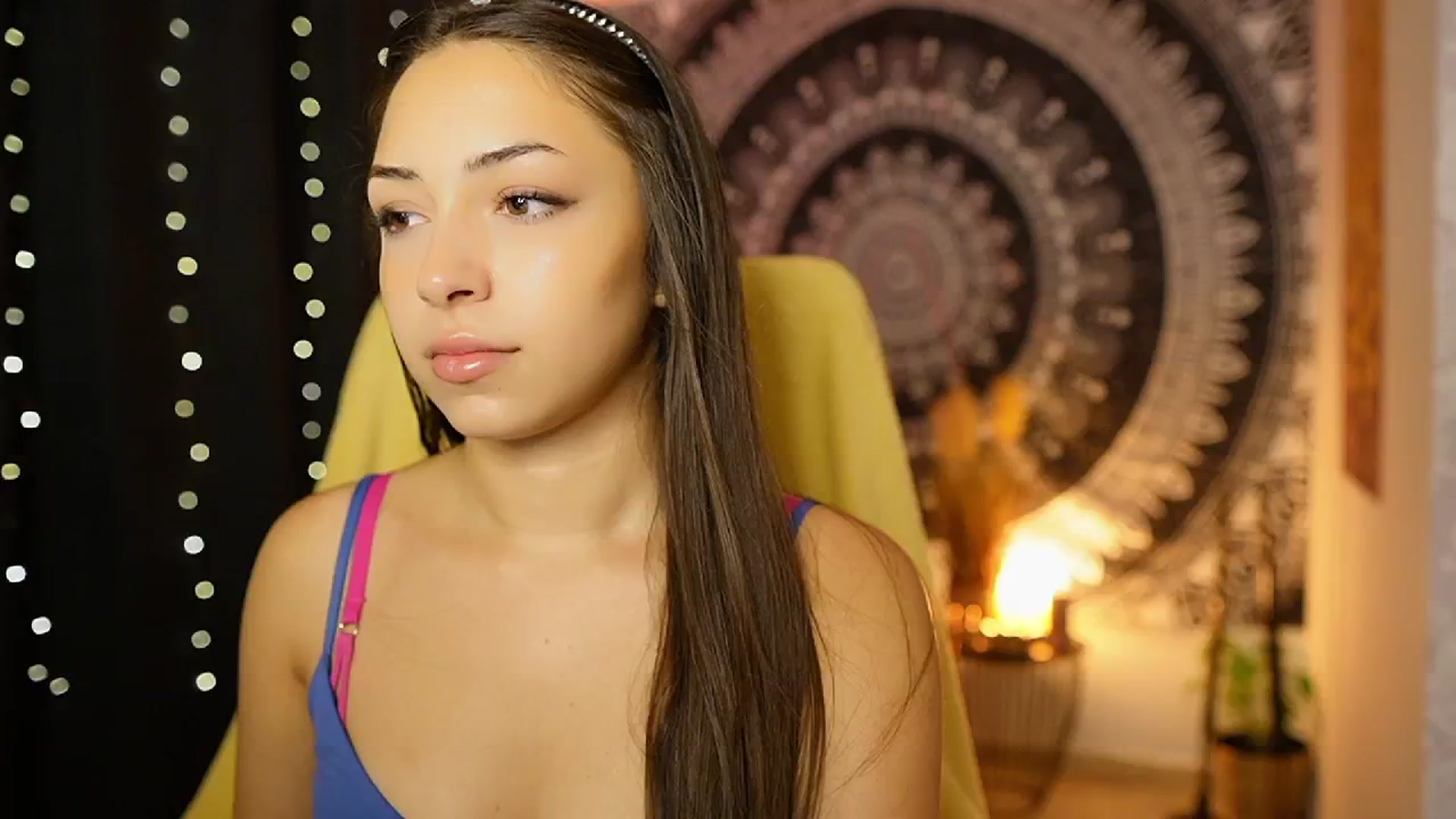 Gallery image thumbnail from Briar__Rose's myfreecams stream on, 08/30/2024, 16:25 image 12 of 20
