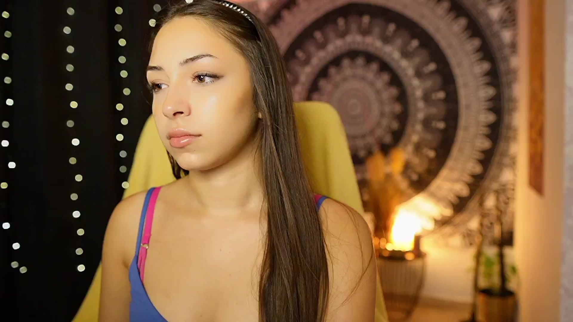 Gallery image thumbnail from Briar__Rose's myfreecams stream on, 08/30/2024, 16:25 image 15 of 20
