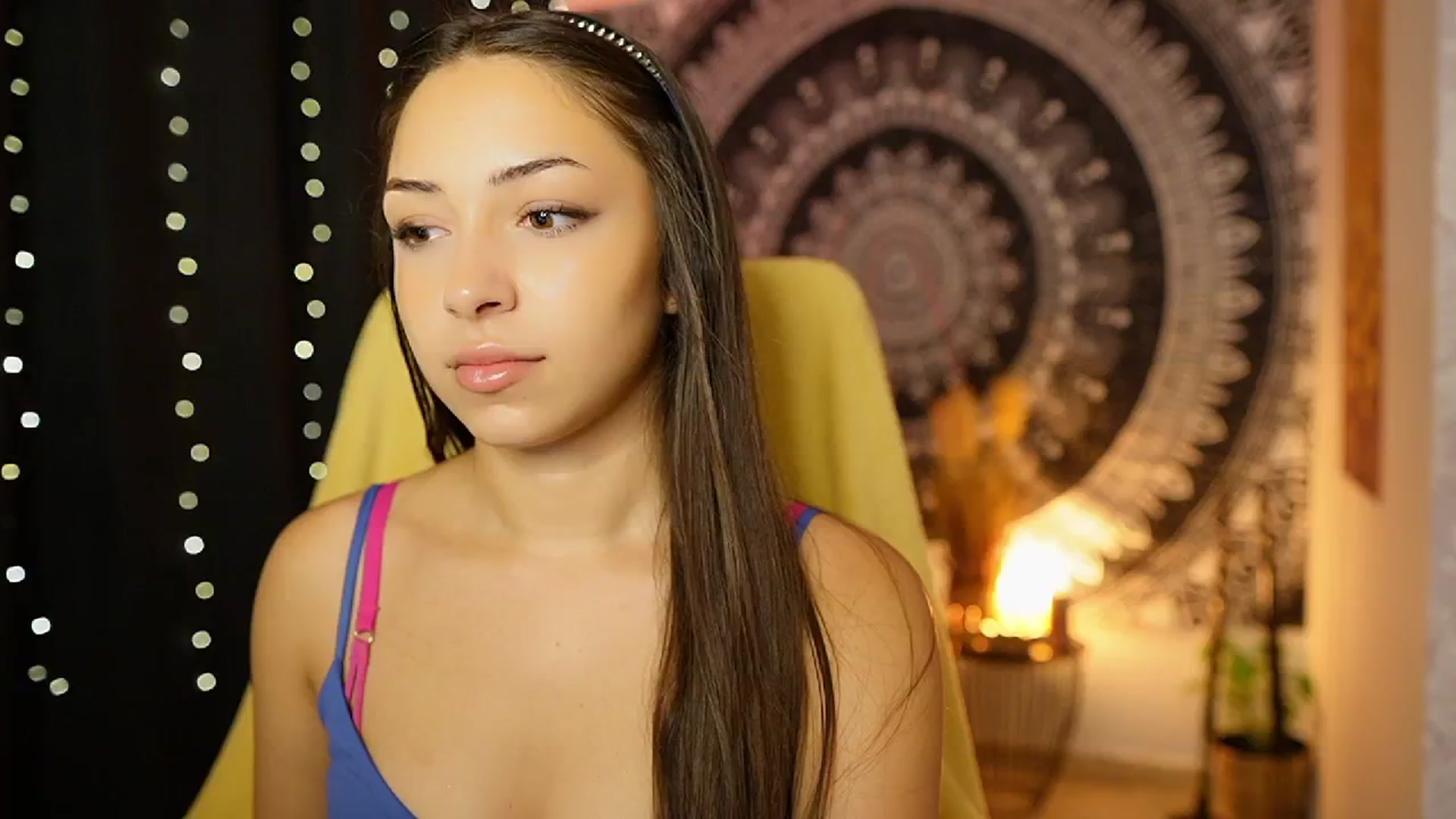 Gallery image thumbnail from Briar__Rose's myfreecams stream on, 08/30/2024, 16:25 image 5 of 20