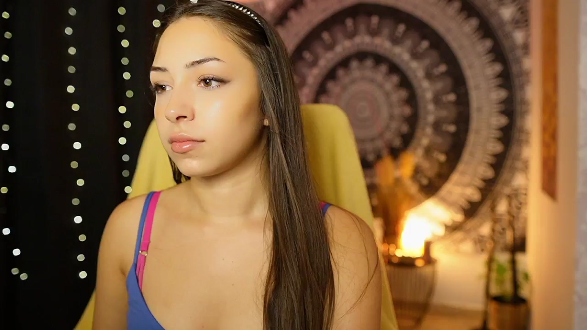 Gallery image thumbnail from Briar__Rose's myfreecams stream on, 08/30/2024, 16:25 image 14 of 20
