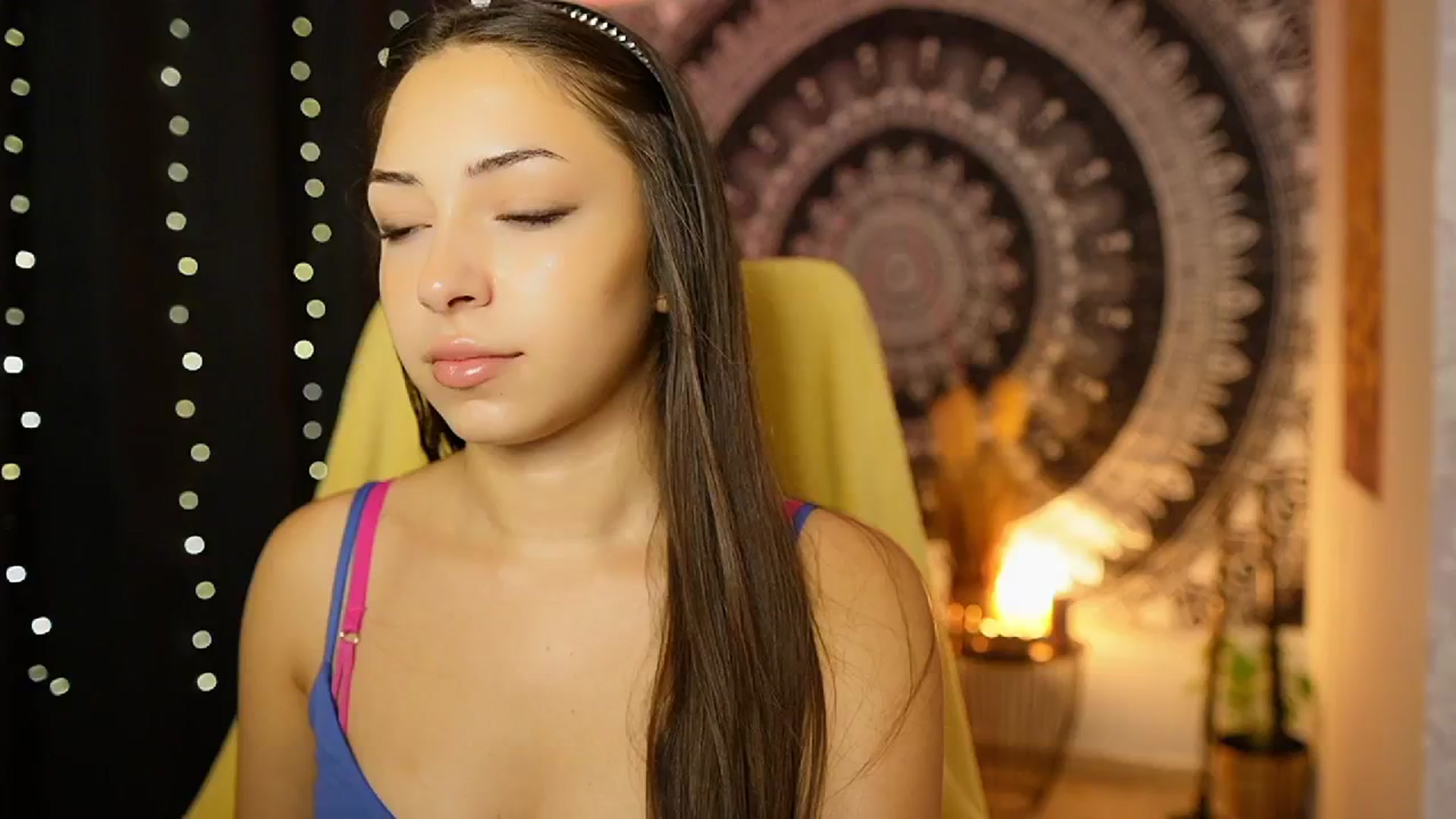 Gallery image thumbnail from Briar__Rose's myfreecams stream on, 08/30/2024, 16:25 image 13 of 20