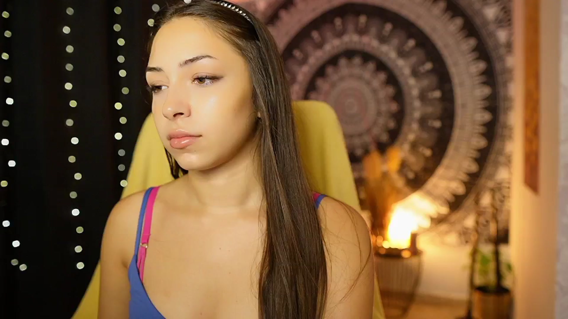 Gallery image thumbnail from Briar__Rose's myfreecams stream on, 08/30/2024, 16:25 image 16 of 20