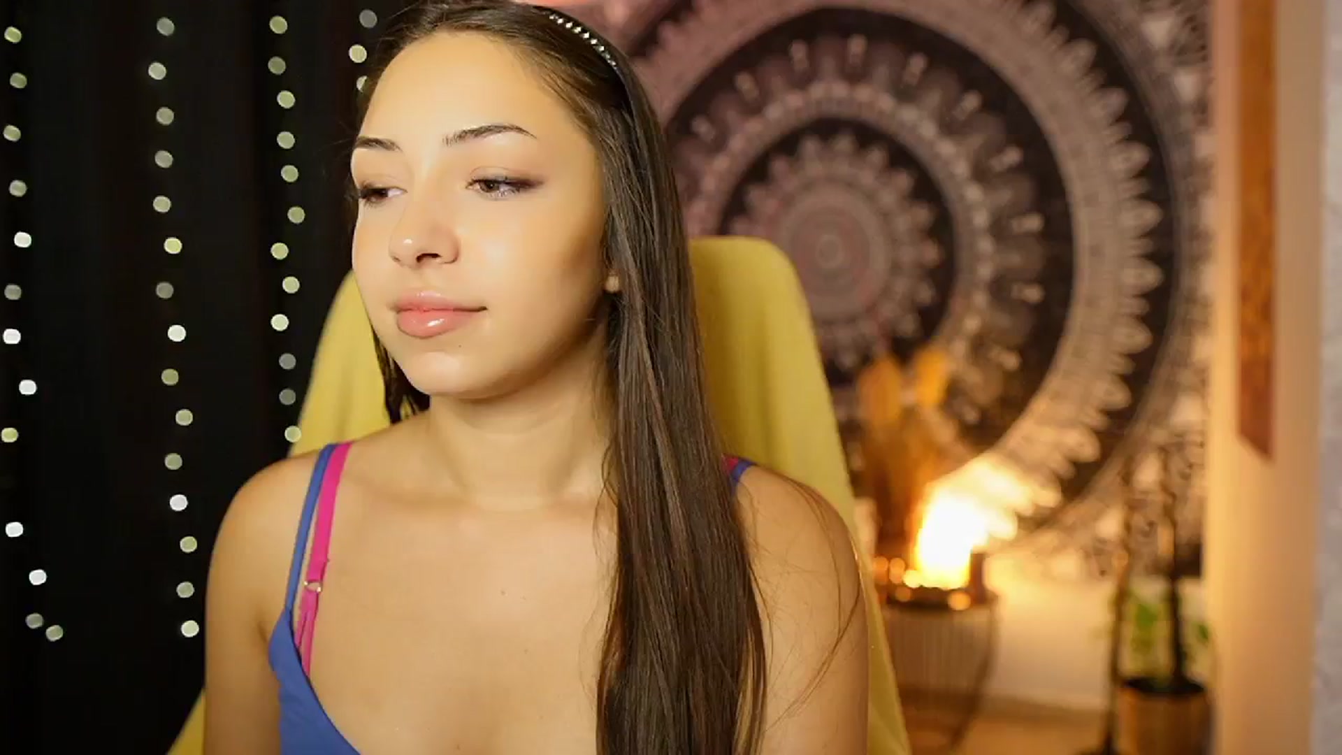 Gallery image thumbnail from Briar__Rose's myfreecams stream on, 08/30/2024, 16:25 image 7 of 20