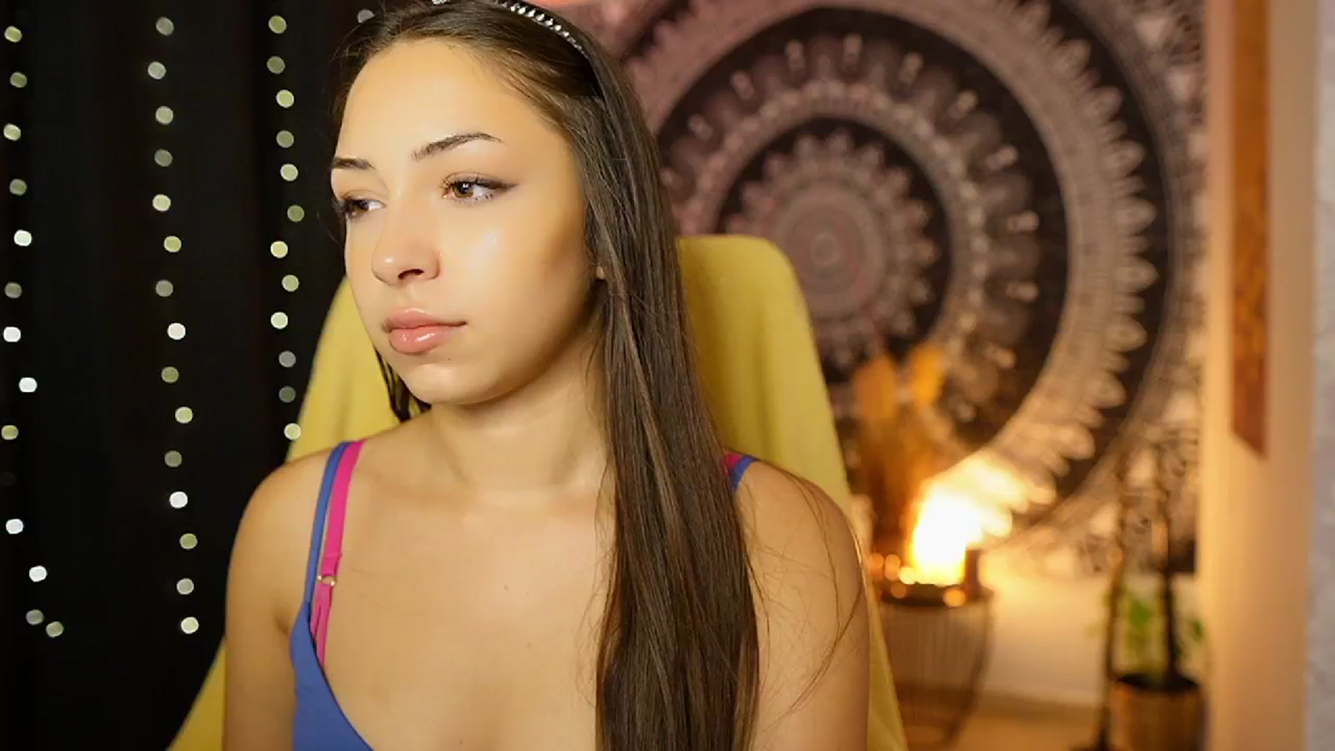 Gallery image thumbnail from Briar__Rose's myfreecams stream on, 08/30/2024, 16:25 image 17 of 20