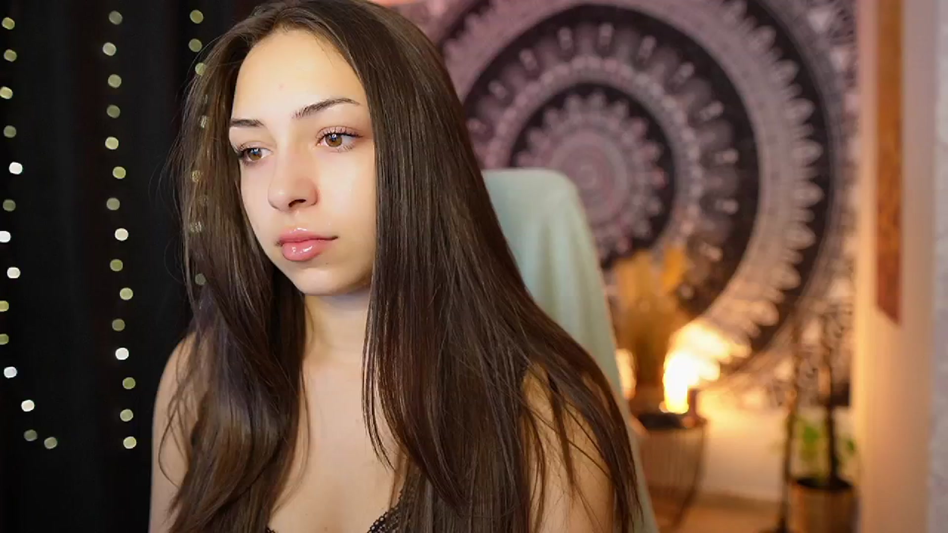 Gallery image thumbnail from Briar__Rose's myfreecams stream on, 09/06/2024, 18:20 image 3 of 20