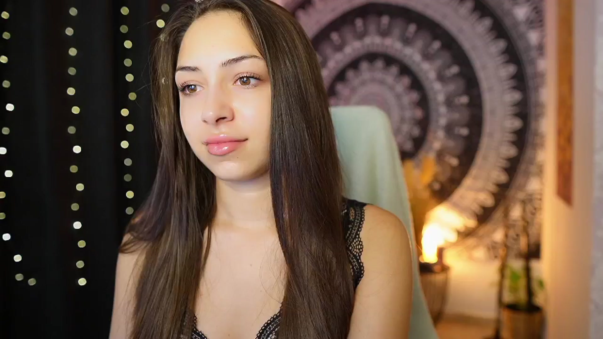 Gallery image thumbnail from Briar__Rose's myfreecams stream on, 09/06/2024, 18:20 image 18 of 20