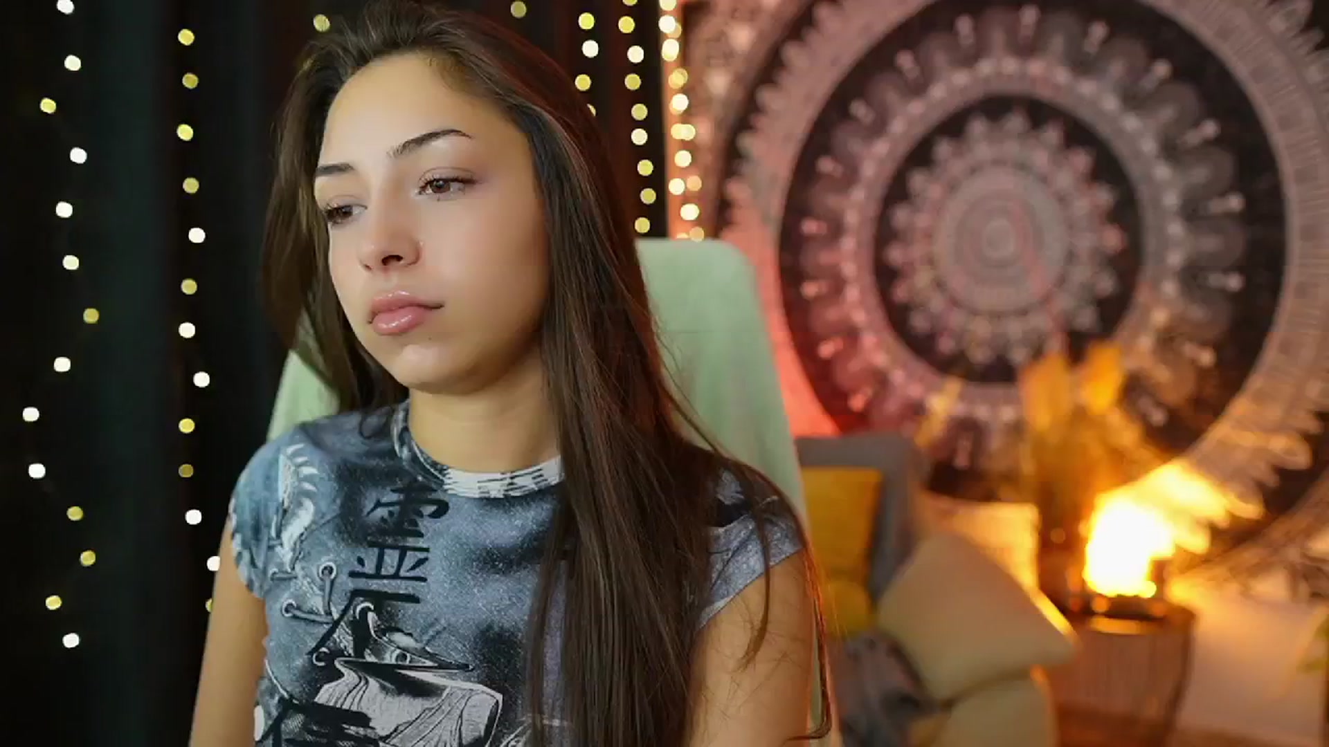 Gallery image thumbnail from Briar__Rose's myfreecams stream on, 09/09/2024, 18:18 image 19 of 20