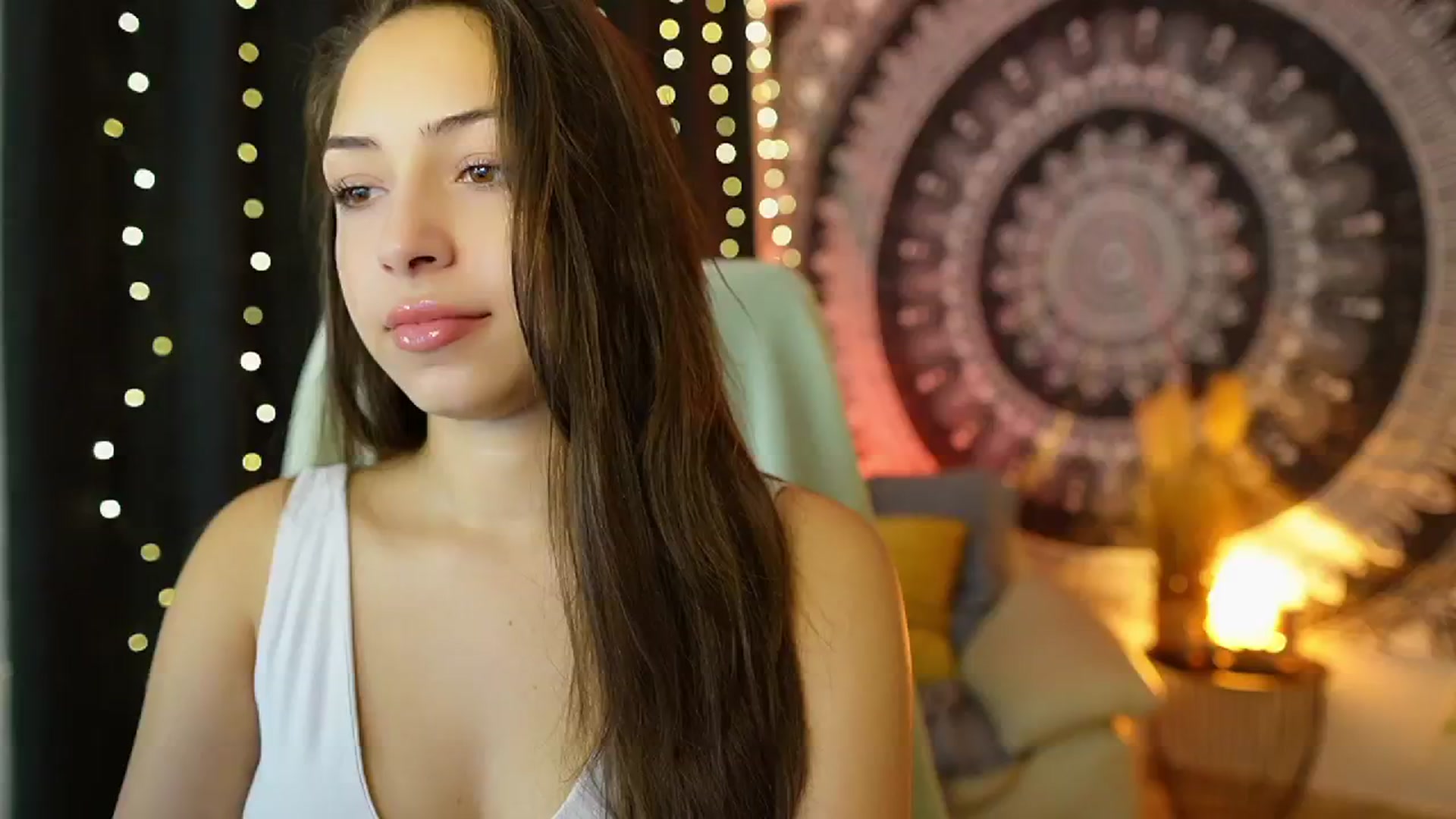 Gallery image thumbnail from Briar__Rose's myfreecams stream on, 09/11/2024, 14:45 image 10 of 20