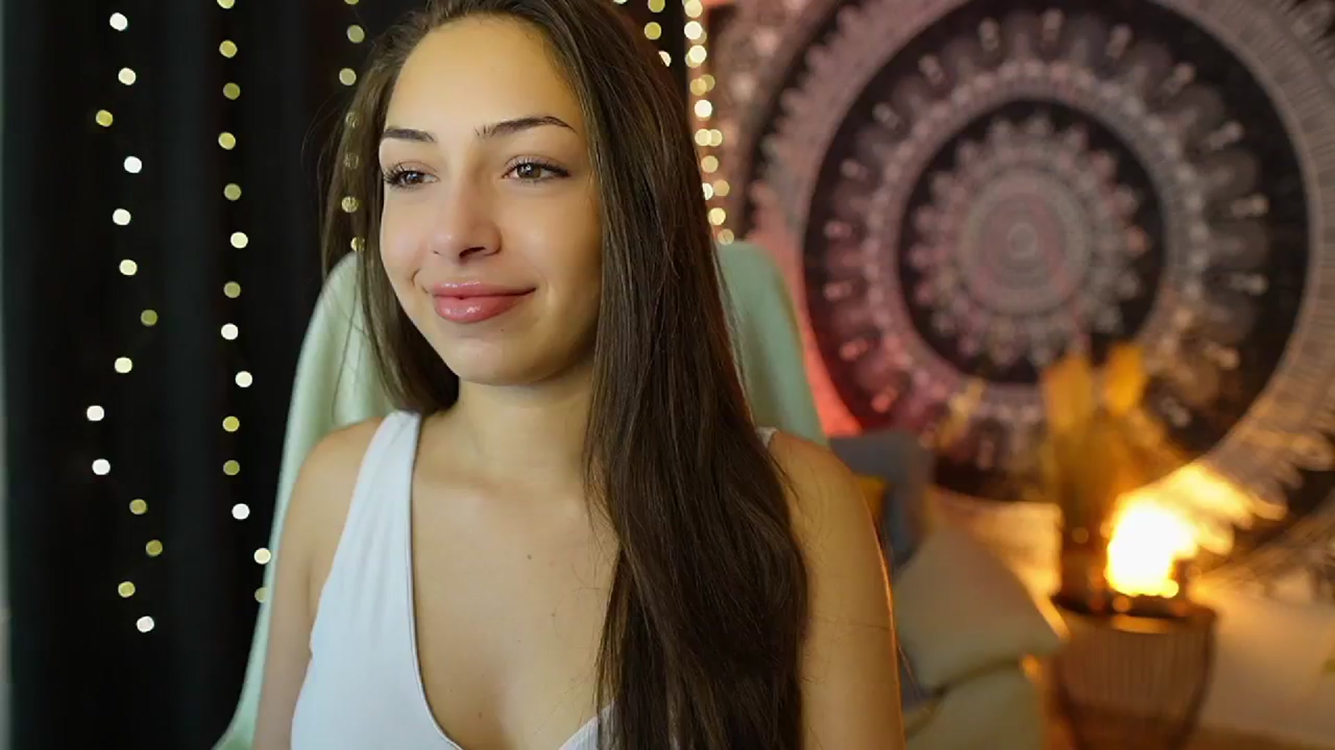 Gallery image thumbnail from Briar__Rose's myfreecams stream on, 09/11/2024, 14:45 image 17 of 20