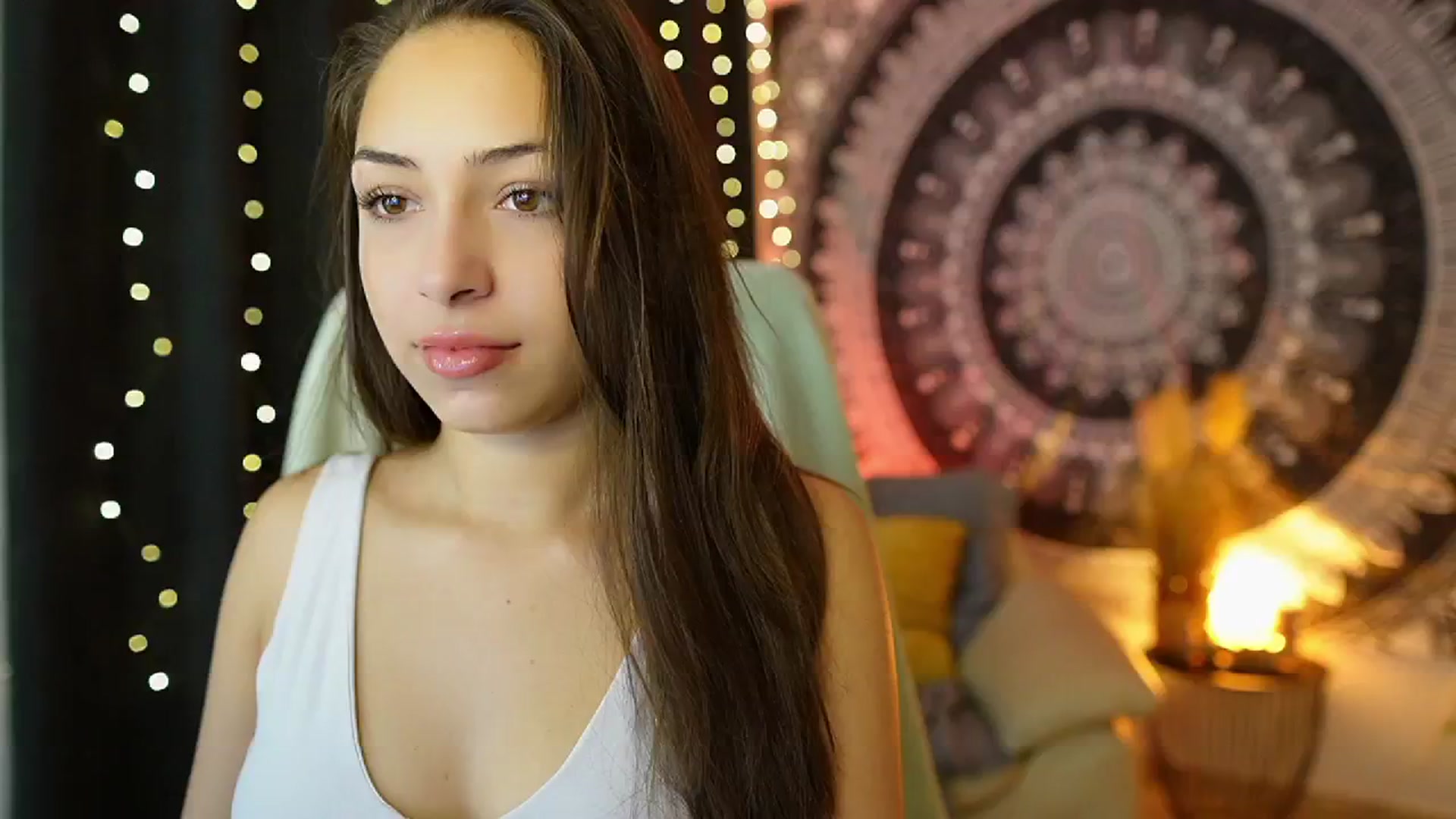 Gallery image thumbnail from Briar__Rose's myfreecams stream on, 09/11/2024, 14:45 image 6 of 20