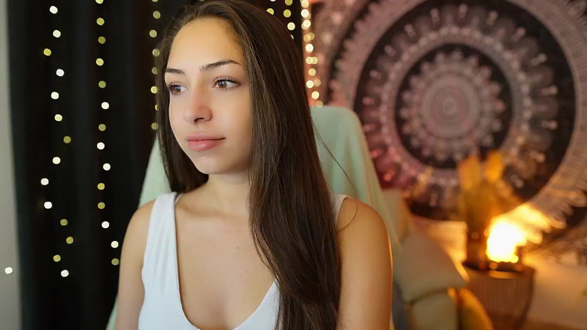 Gallery image thumbnail from Briar__Rose's myfreecams stream on, 09/11/2024, 17:13 image 14 of 20