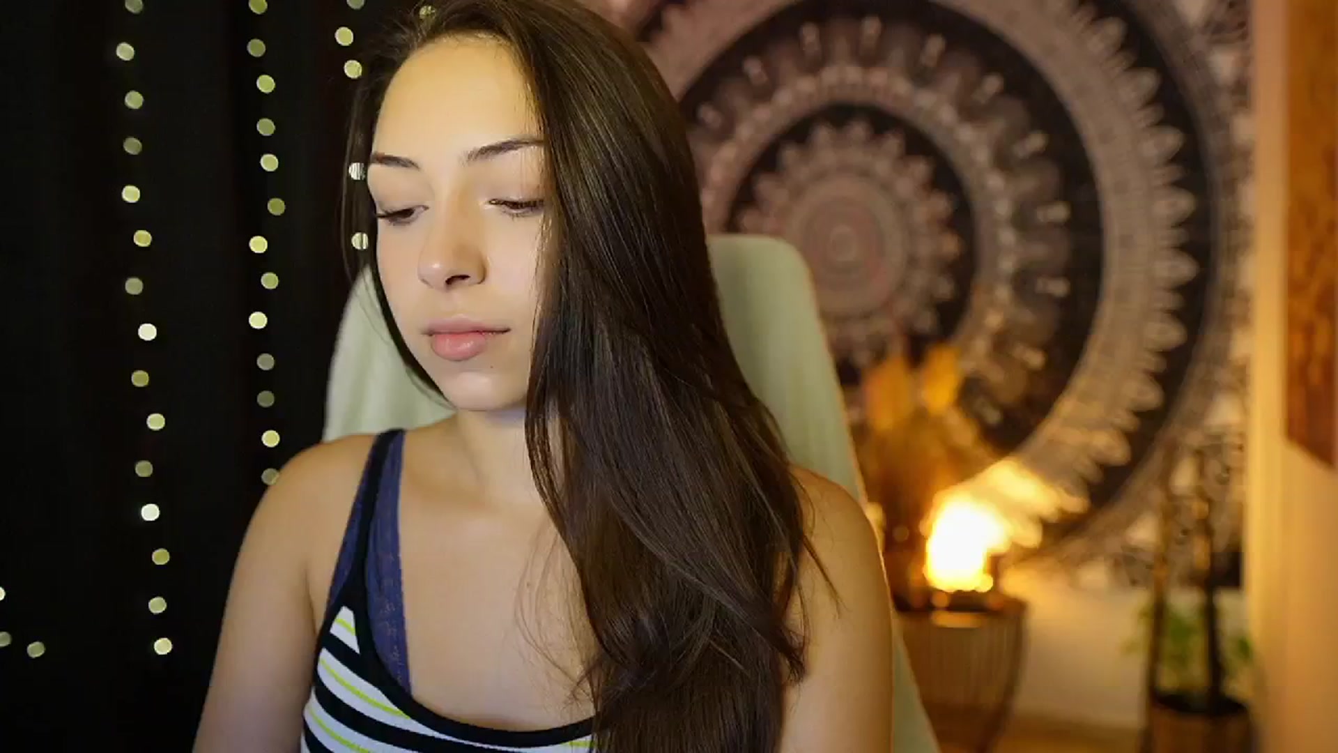 Gallery image thumbnail from Briar__Rose's myfreecams stream on, 09/13/2024, 18:16 image 5 of 20
