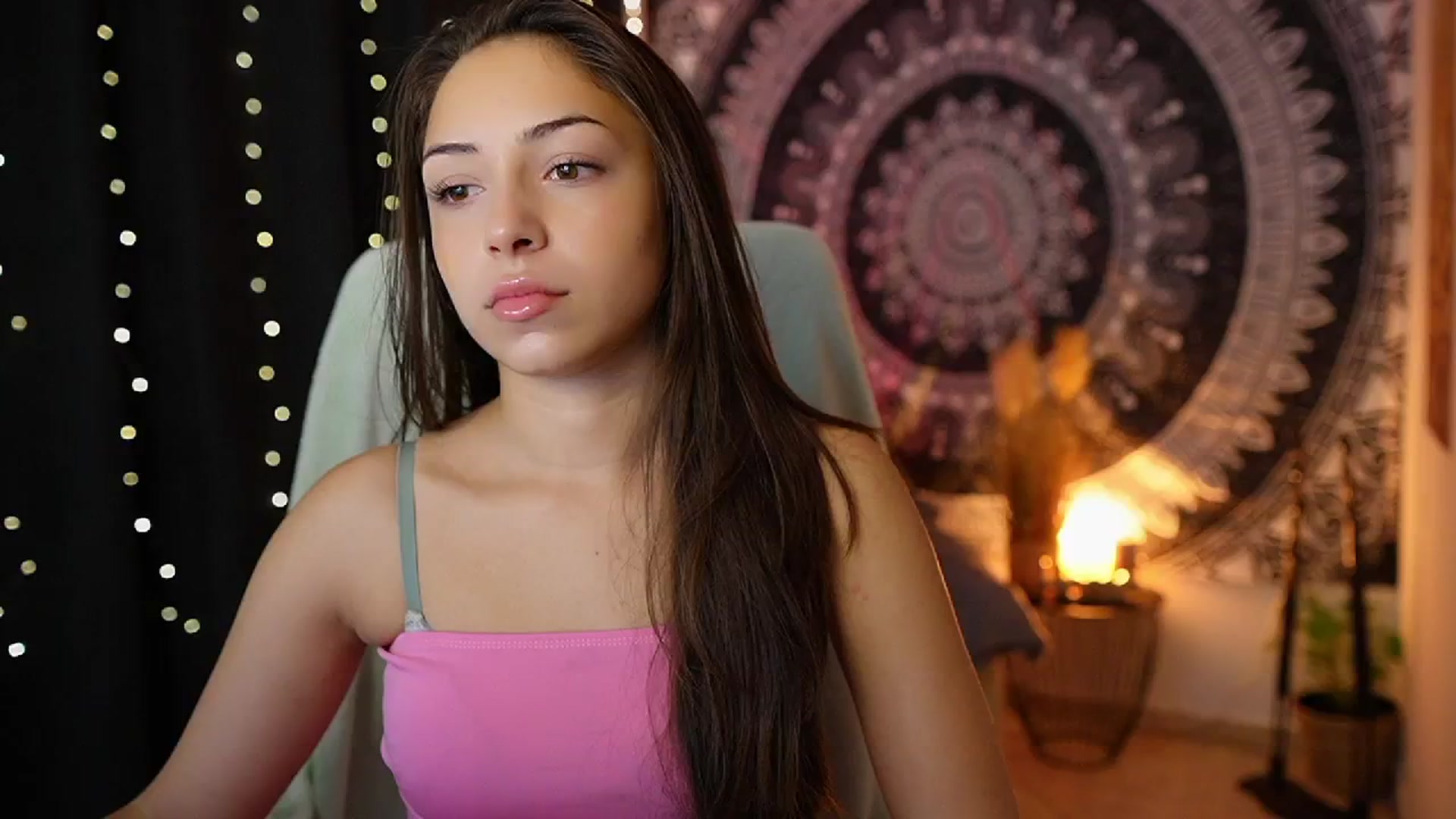 Gallery image thumbnail from Briar__Rose's myfreecams stream on, 09/20/2024, 16:34 image 11 of 20