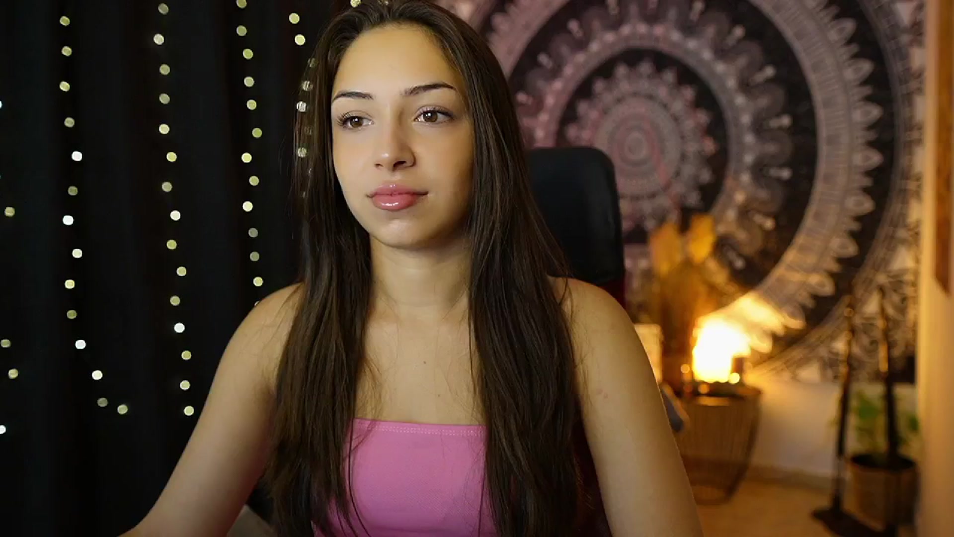 Gallery image thumbnail from Briar__Rose's myfreecams stream on, 09/20/2024, 16:34 image 3 of 20