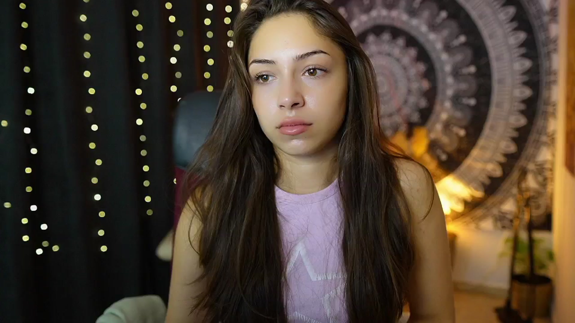 Gallery image thumbnail from Briar__Rose's myfreecams stream on, 09/24/2024, 17:36 image 19 of 20