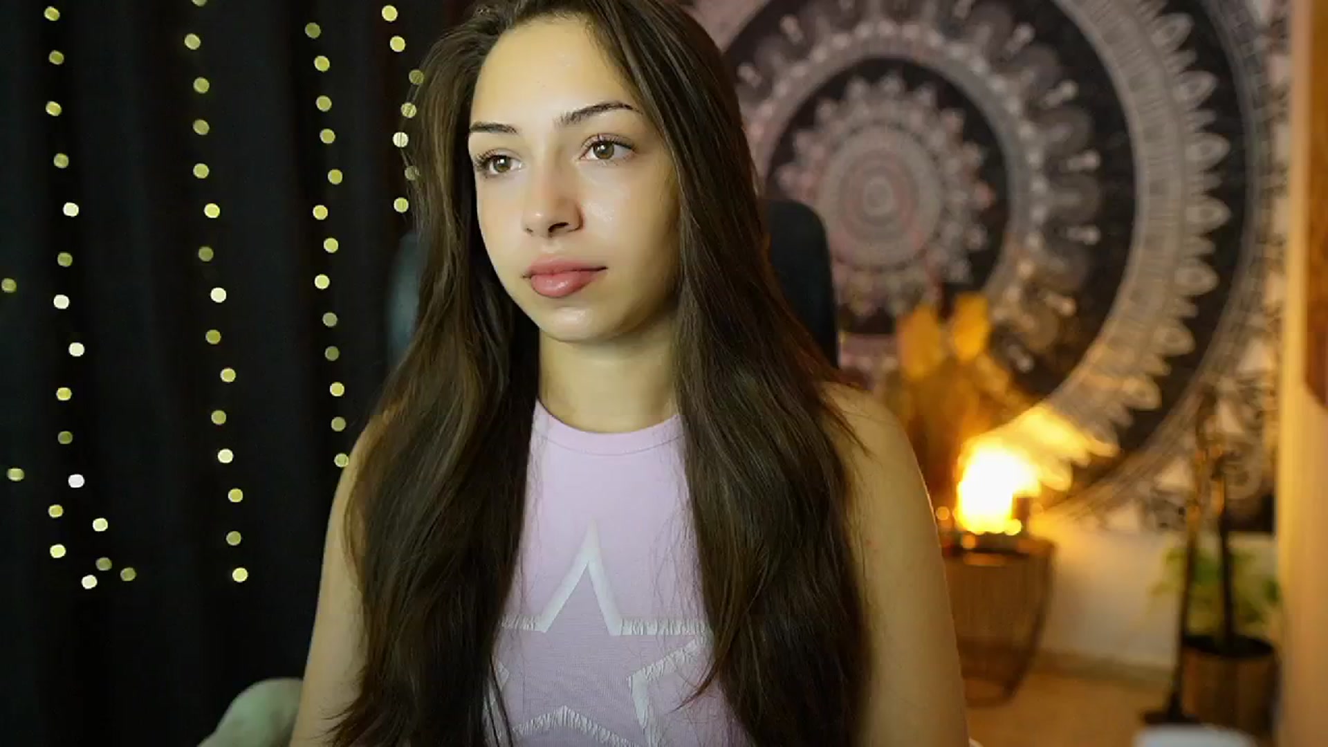 Gallery image thumbnail from Briar__Rose's myfreecams stream on, 09/24/2024, 17:36 image 6 of 20