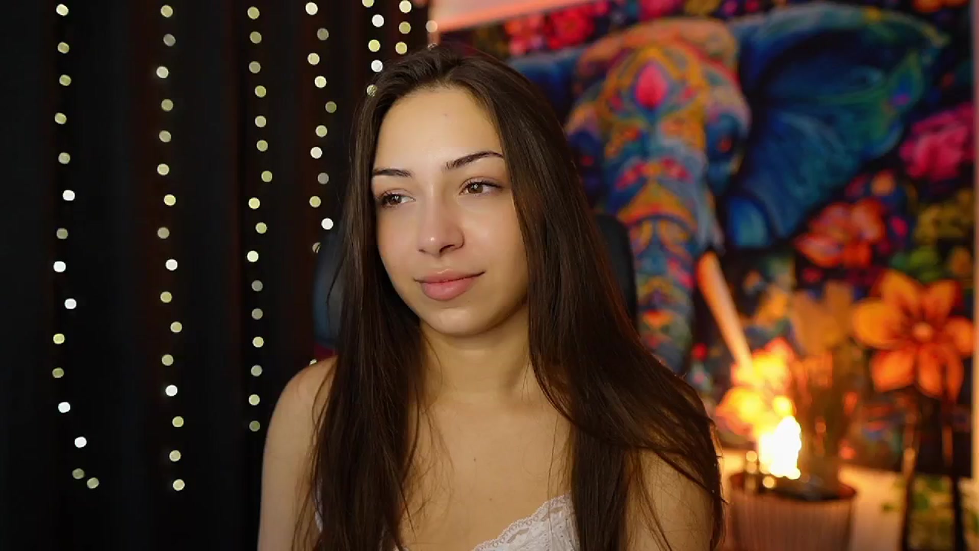 Gallery image thumbnail from Briar__Rose's myfreecams stream on, 10/15/2024, 16:00 image 5 of 20
